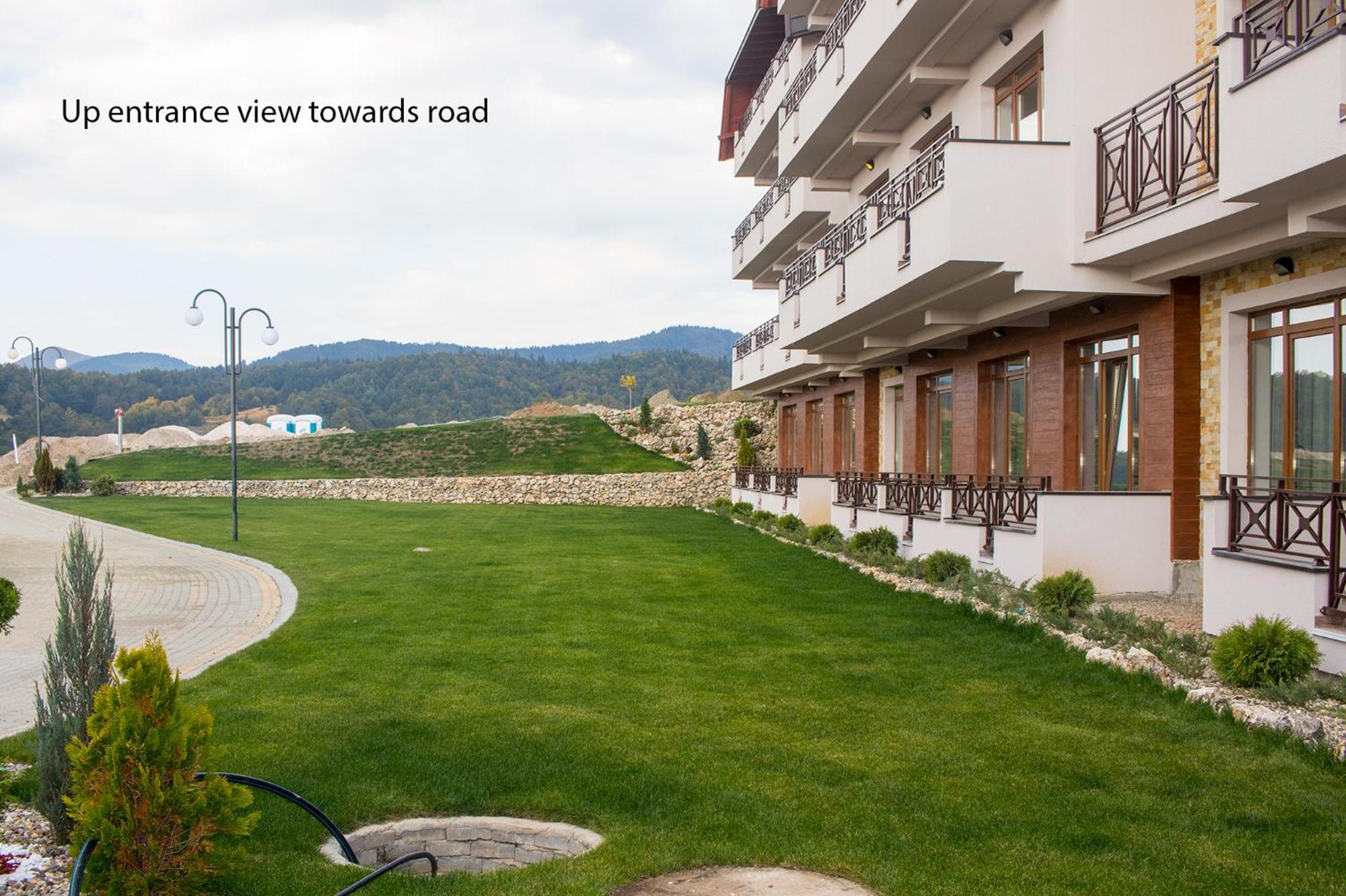 Fabulous Luxury Apartment G7 view 5