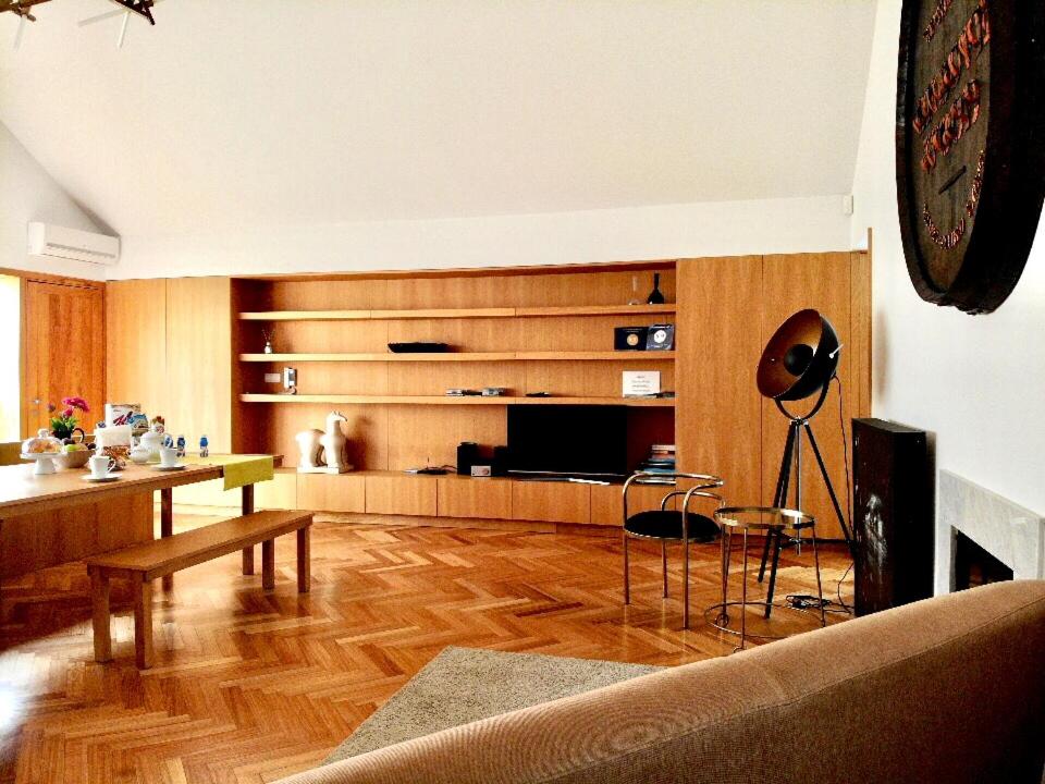 Groove-Wood Loft view 4