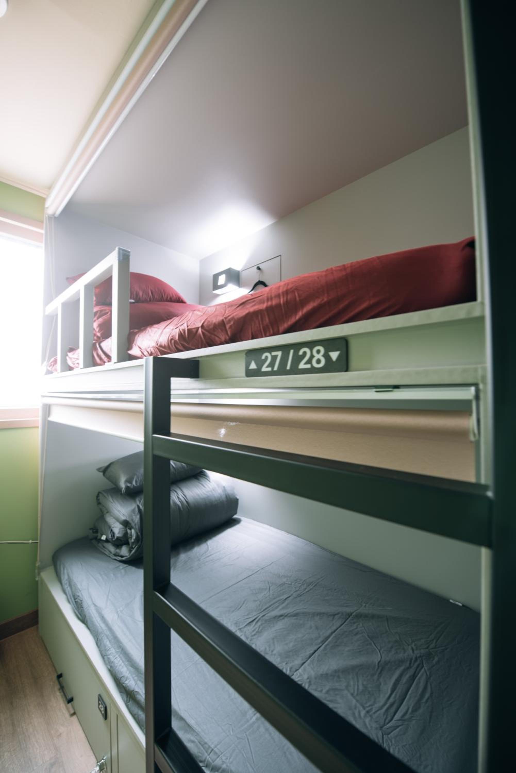 Midtown Hostel 26