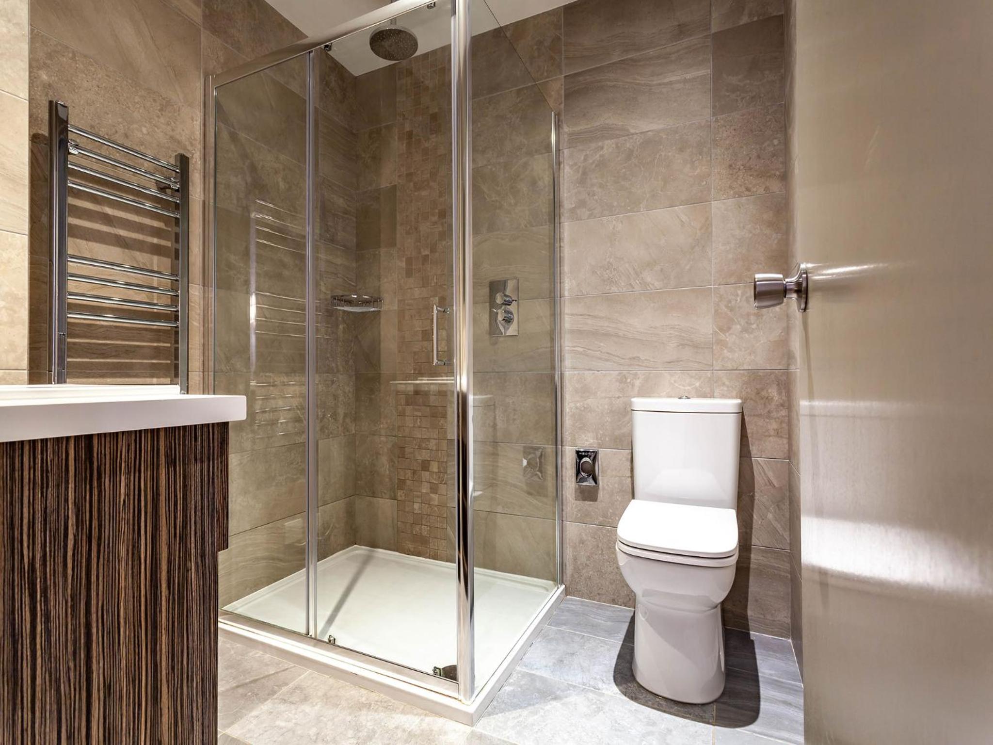 Harrogate Vacations - White Hart Hotel  Apartments - Property Image 5