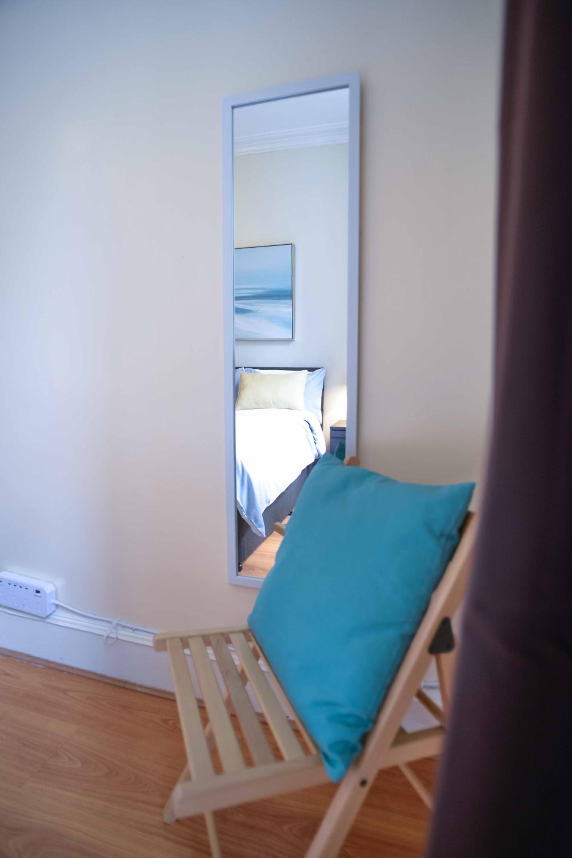 Modern Flat in Rosemount/City Centre