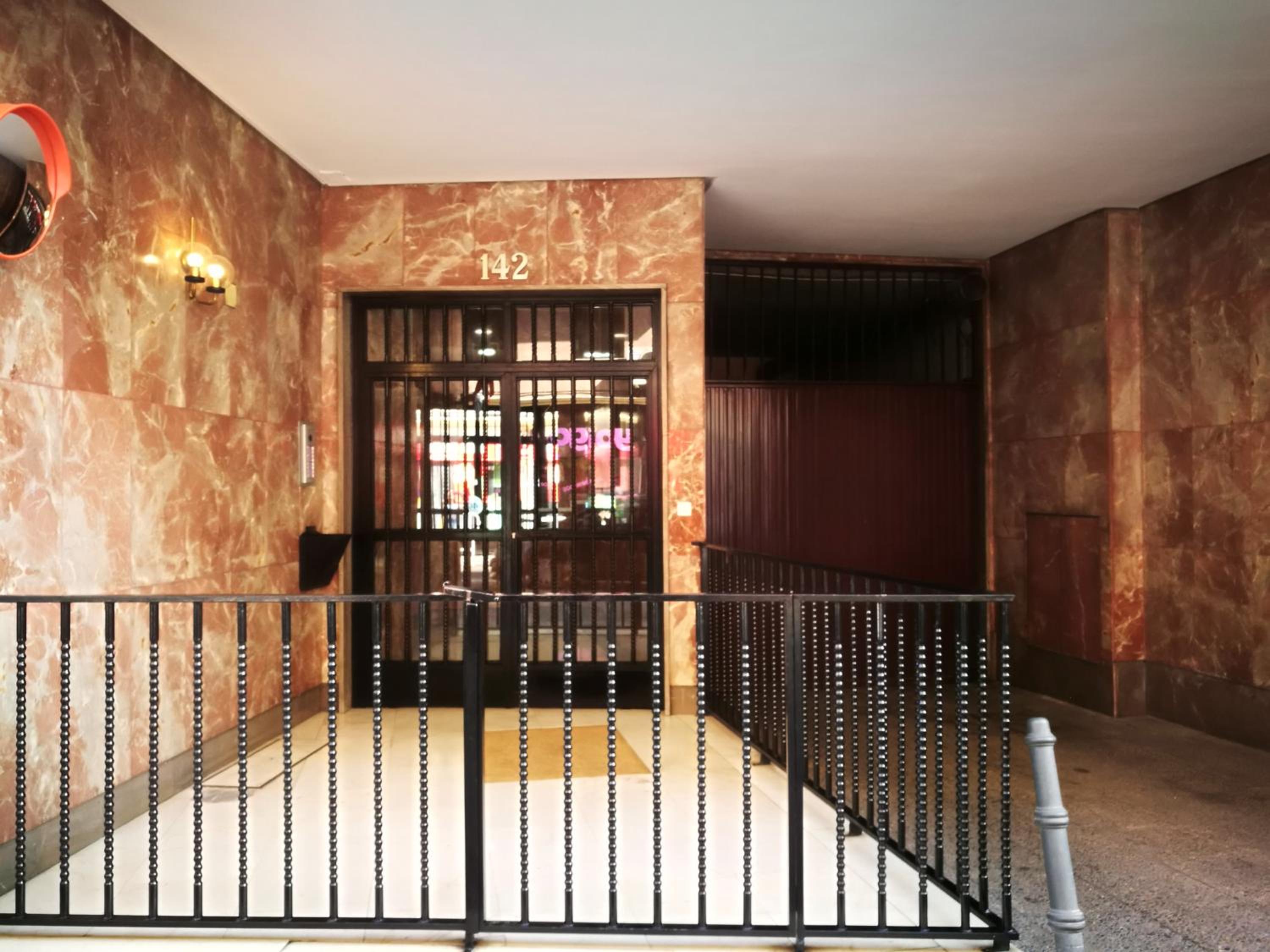 Apartamentos Torr Av América - López de Hoyos - Chamartín view 3