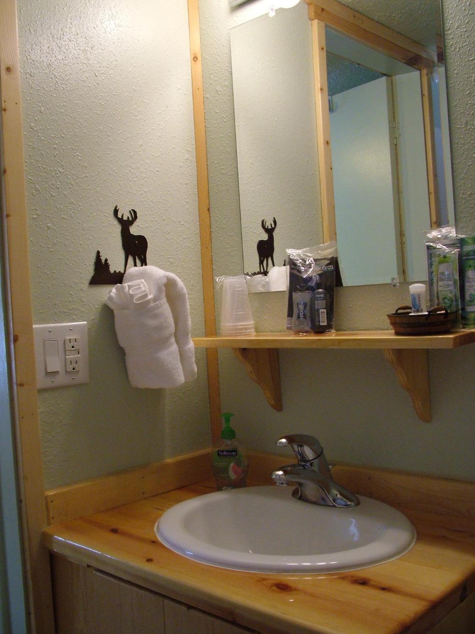 Glacier Haven Inn