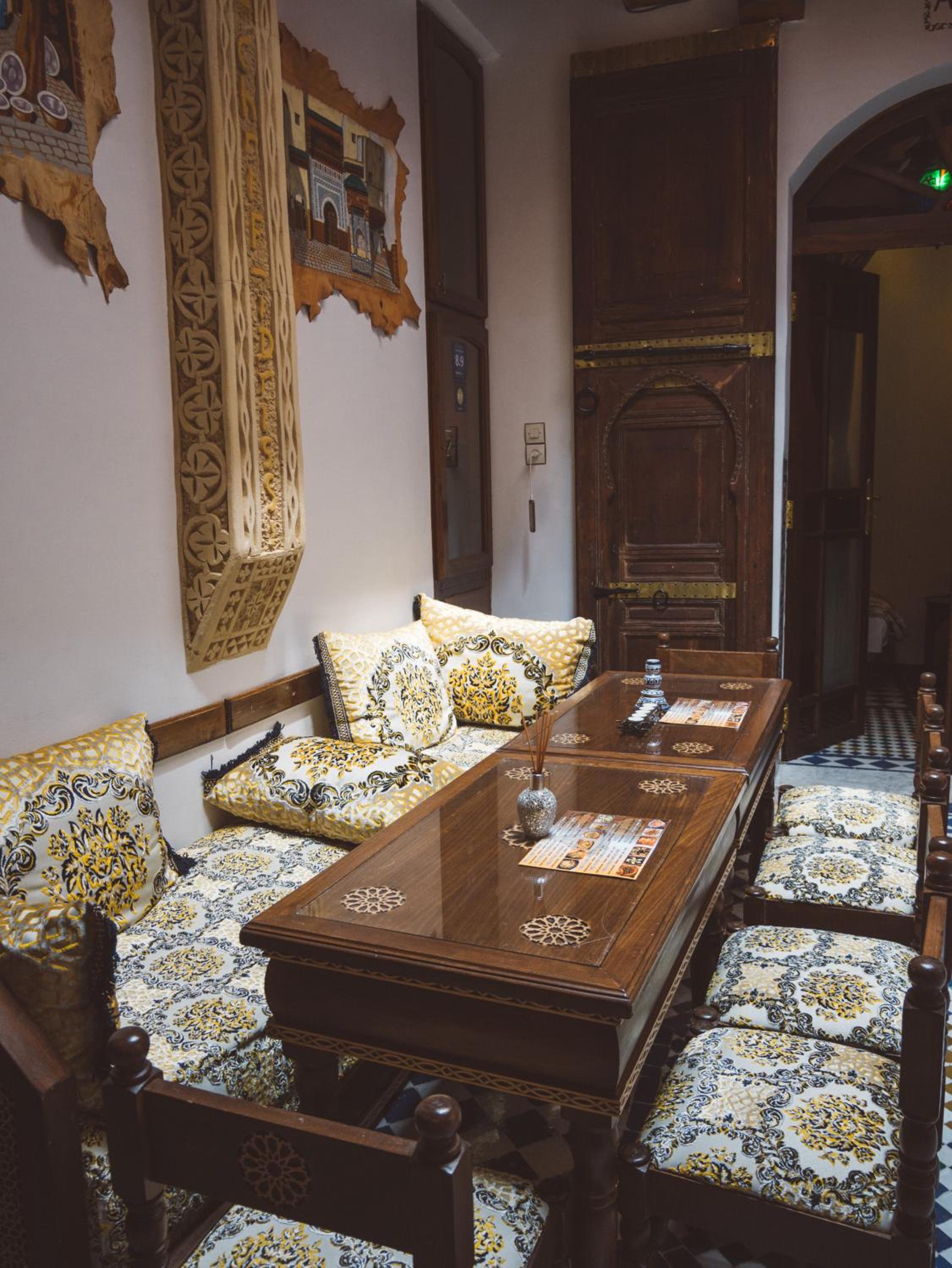lounge