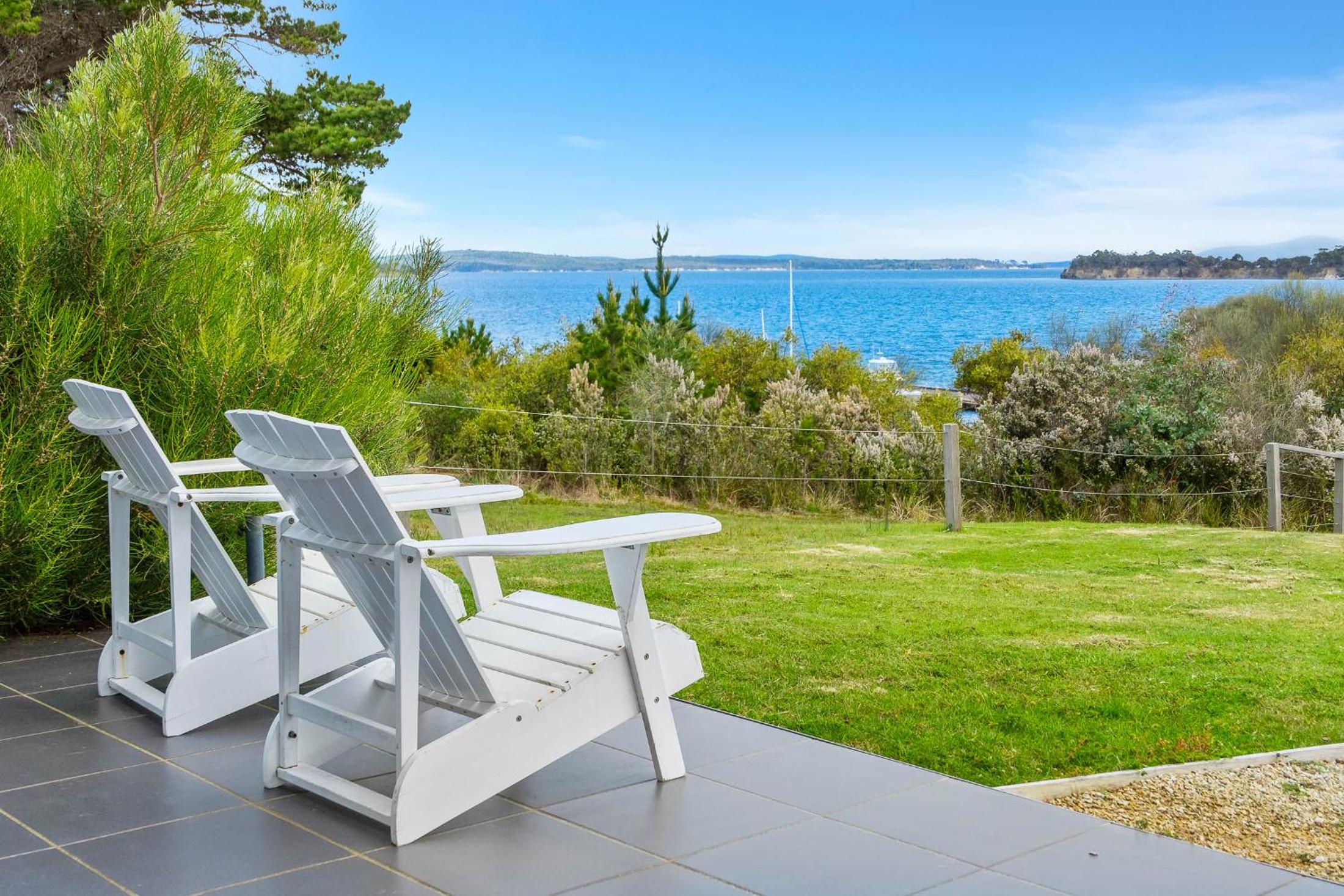 Manfield Seaside Bruny Island