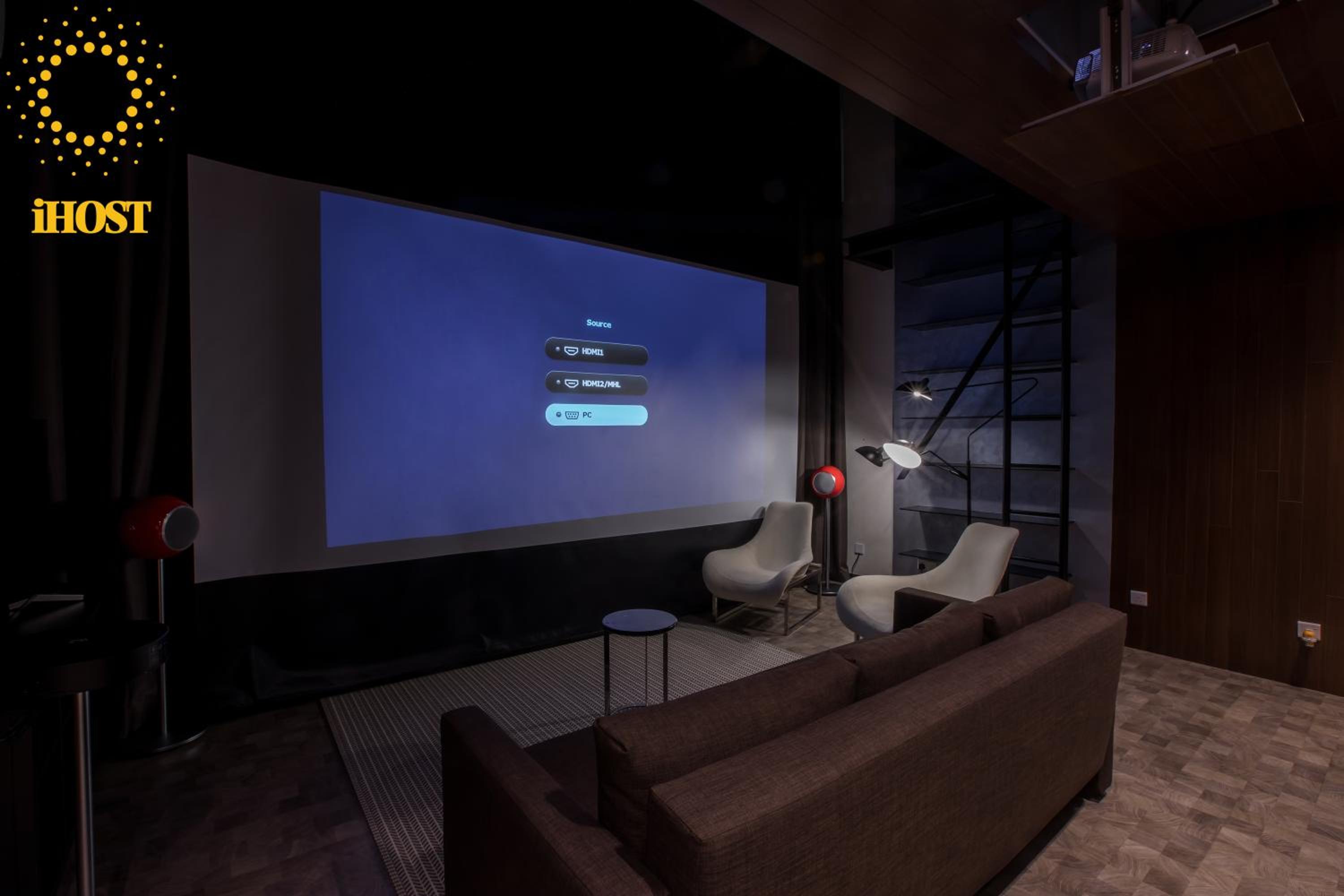 Expressionz Suites By iHost Global