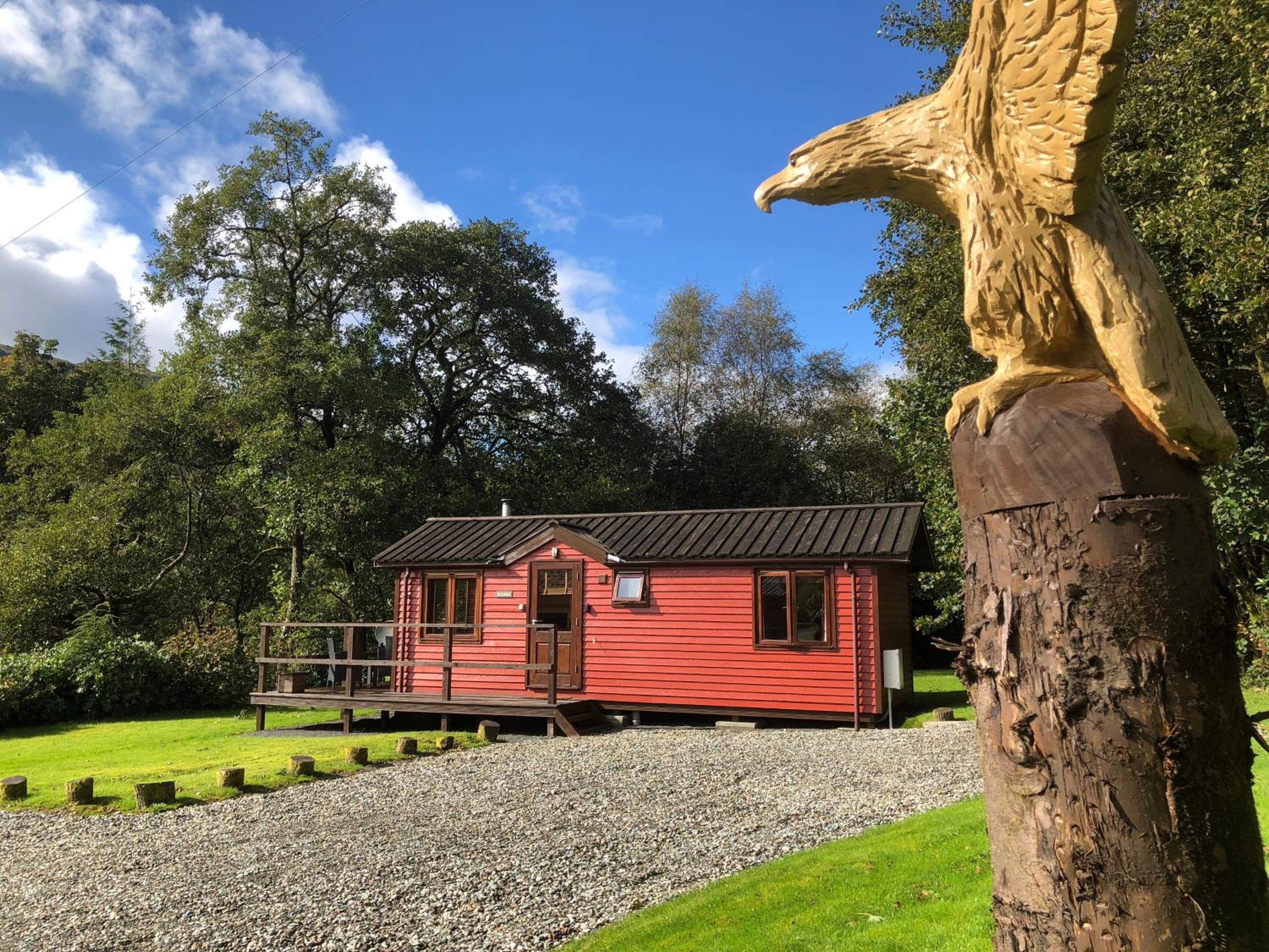 Rashfield Sheilings - Romantic Riverside Lodges near Dunoon & Pucks Glen
