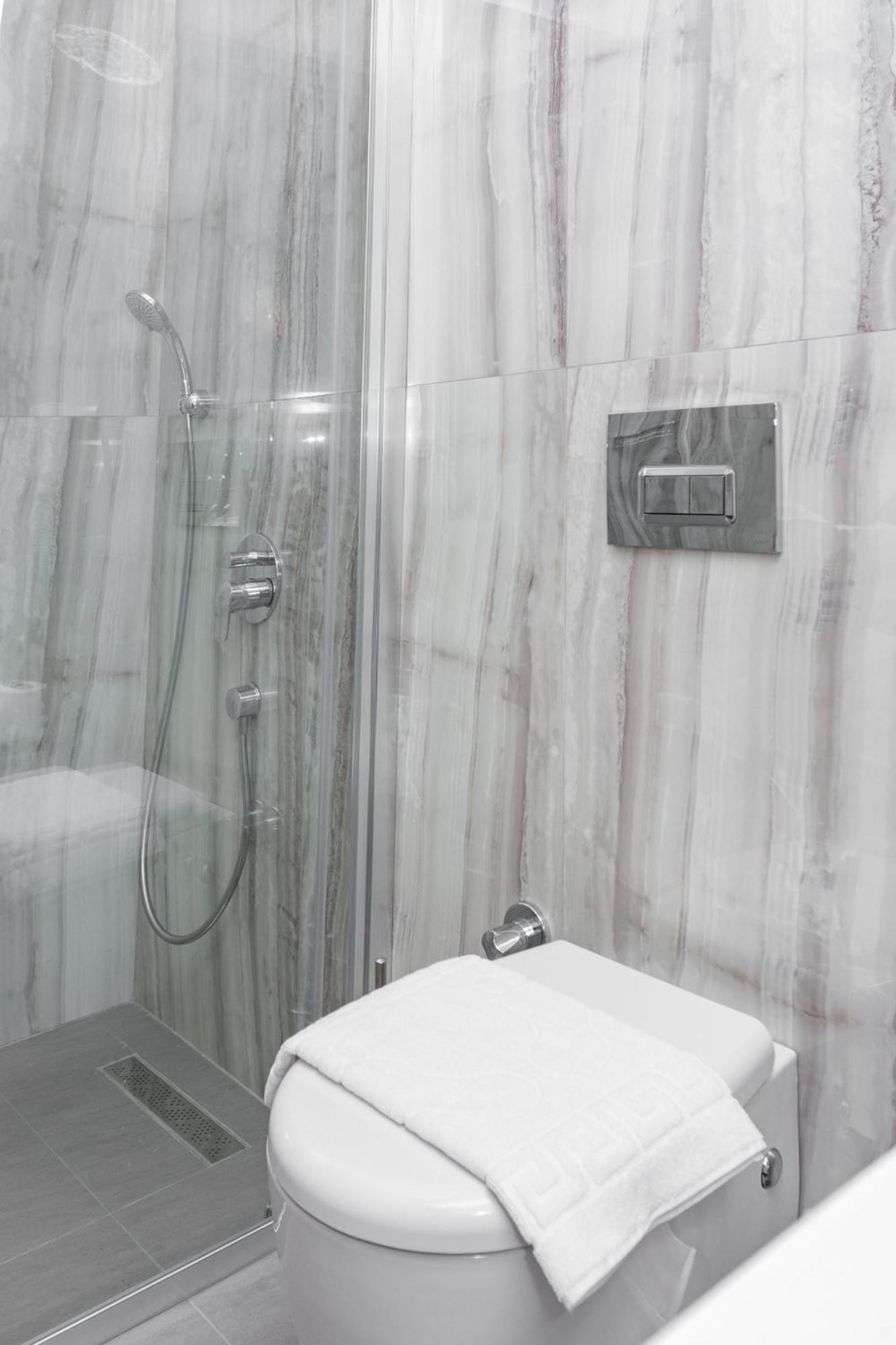 Graf Victor Otel - Image 9