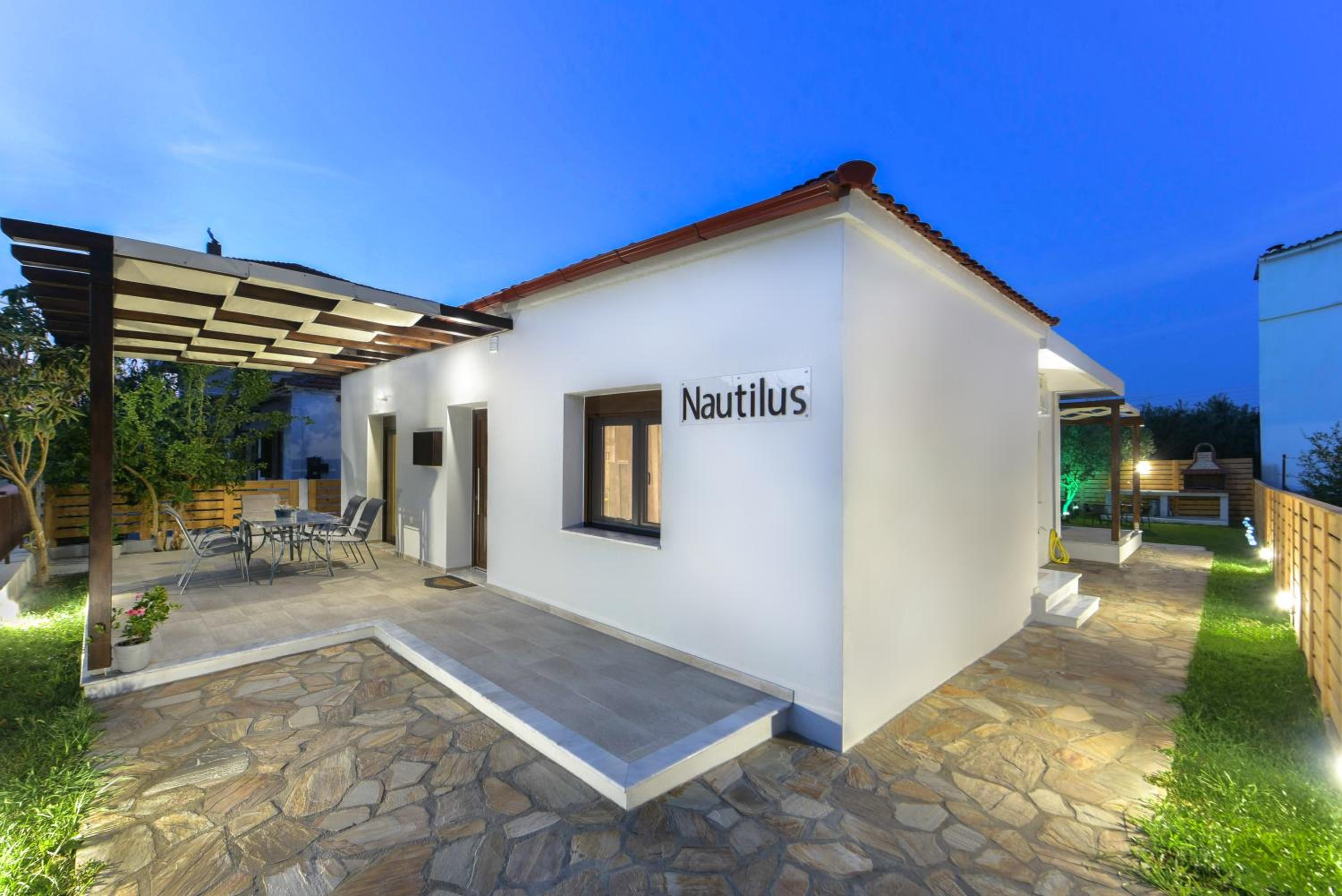 Nautilus Luxury Apartments photo 1