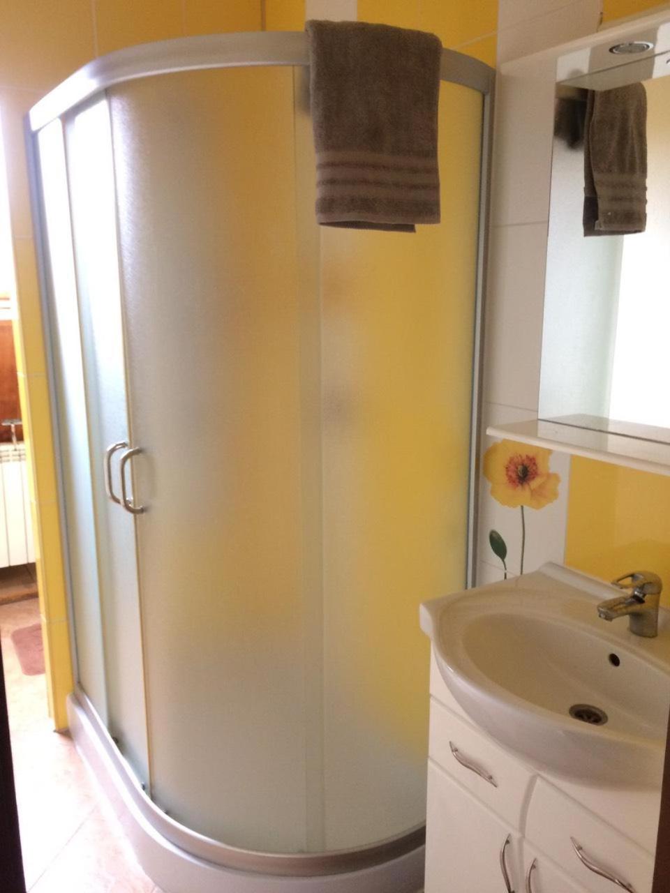 Guest house on Ivana Franka view 3