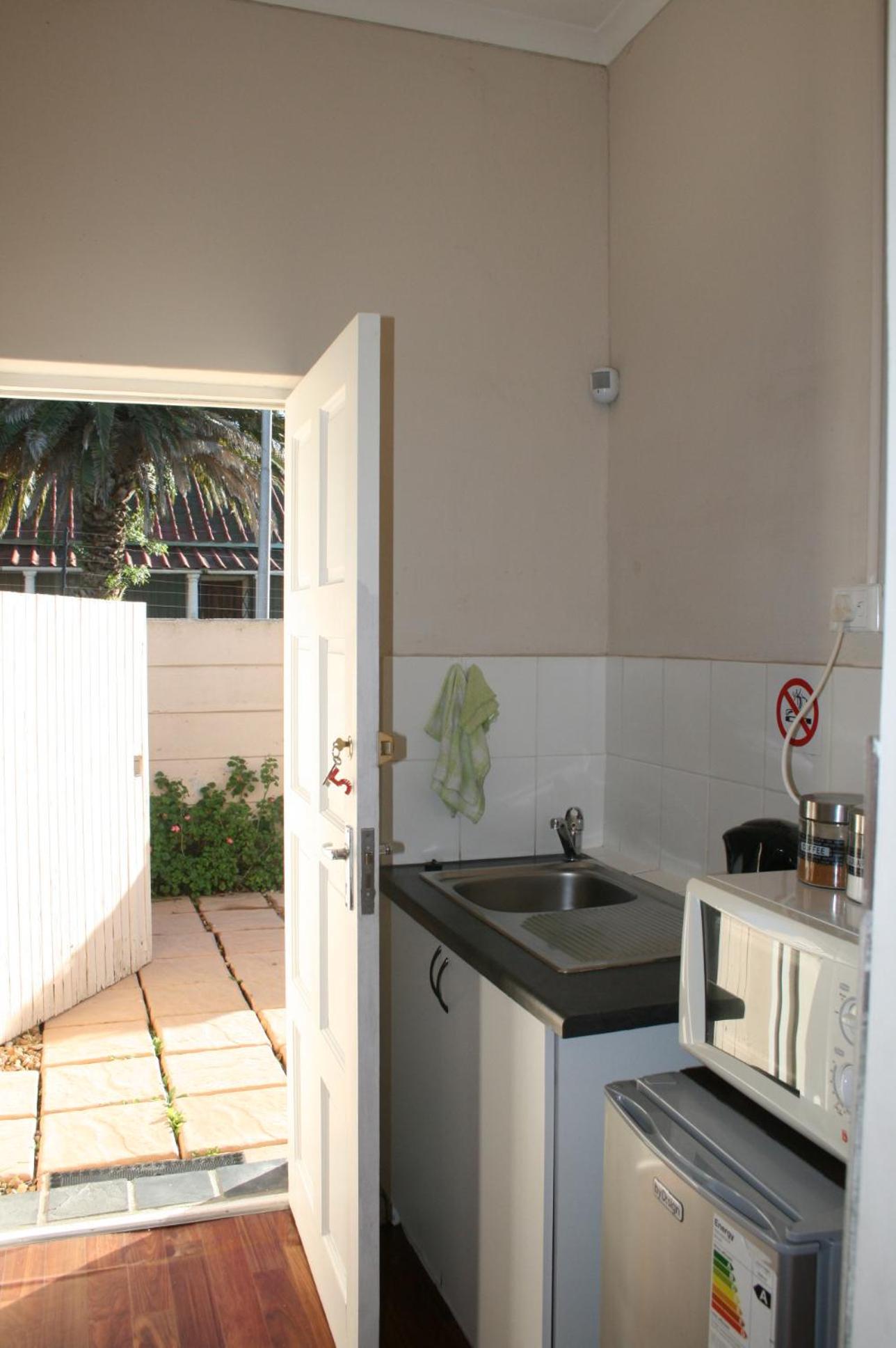 Glen Lilly Self Catering view 5