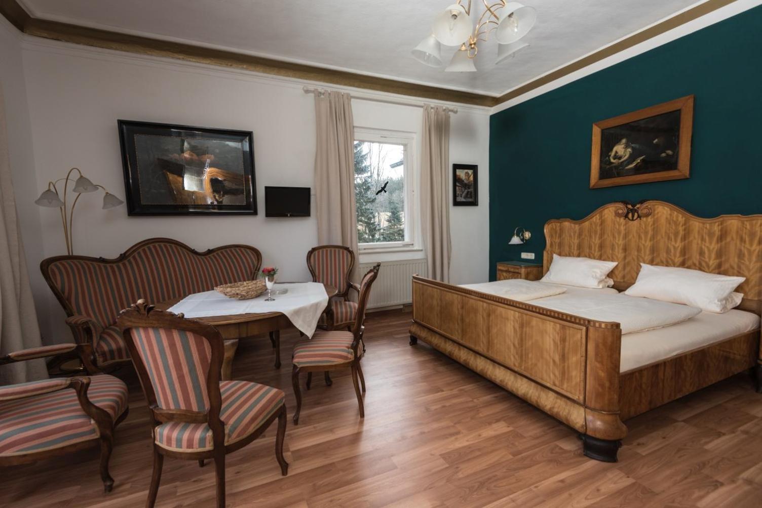 Jagdschloss Fahrenbühl Hotel Garni