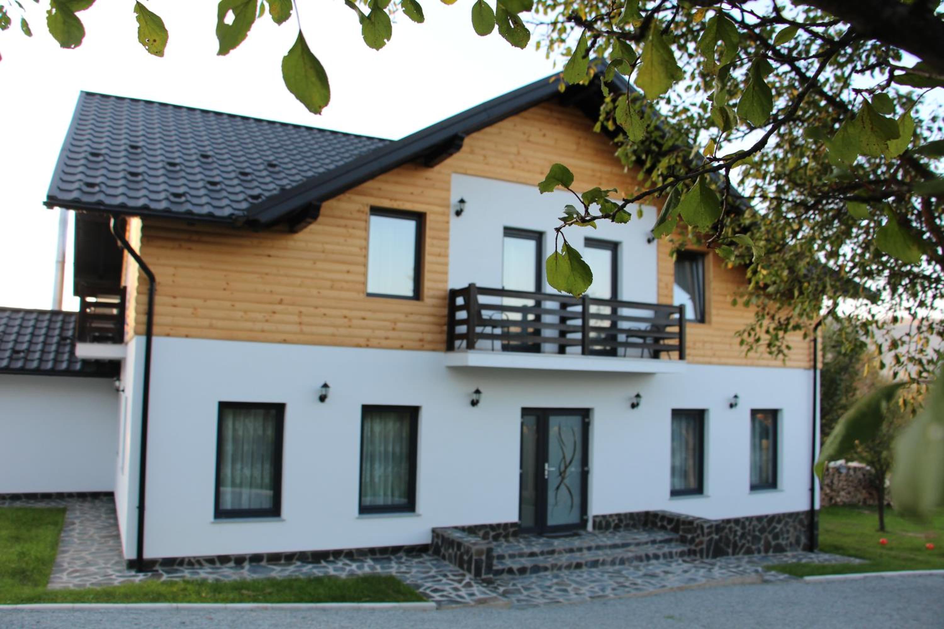 Photo 23