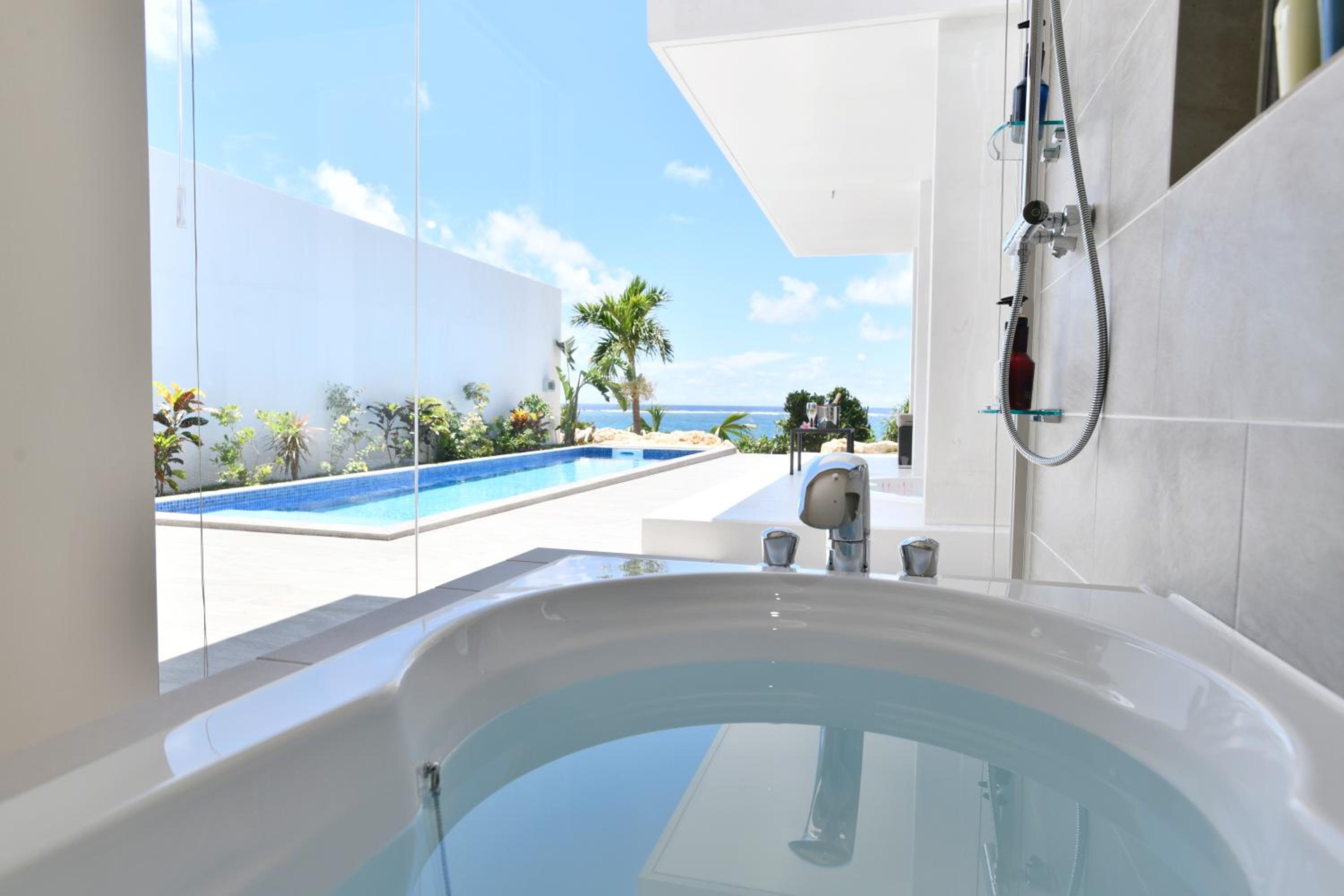 Feliz Villa Suite Miyakojima Ueno