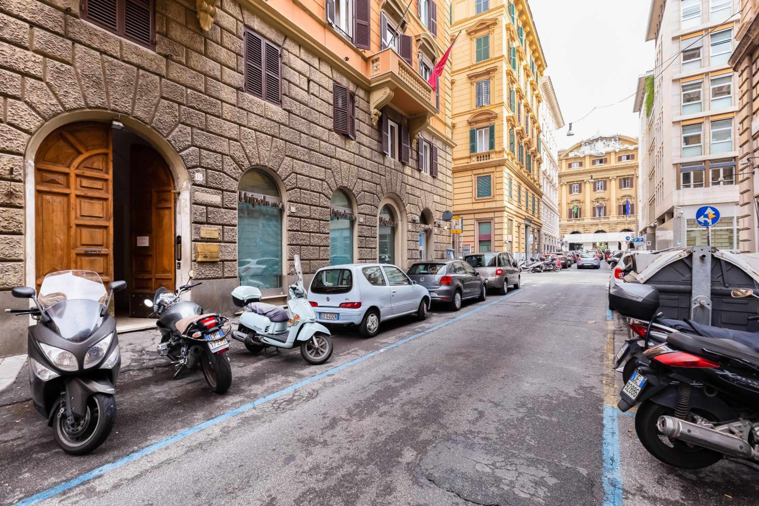 Repubblica Exclusive Apartment