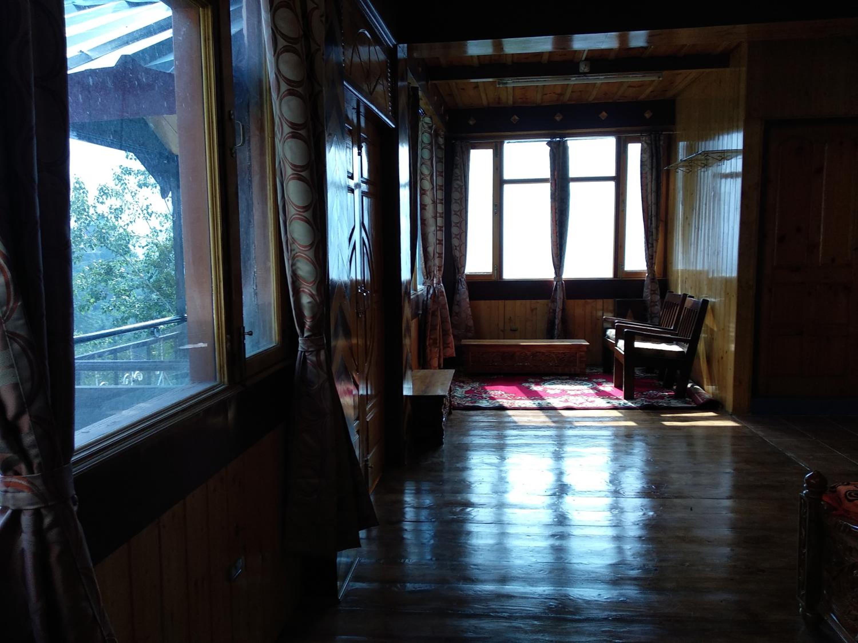 Photo 48
