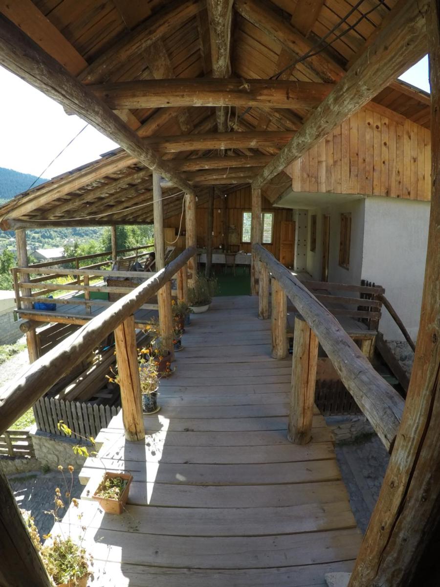 Photo 11