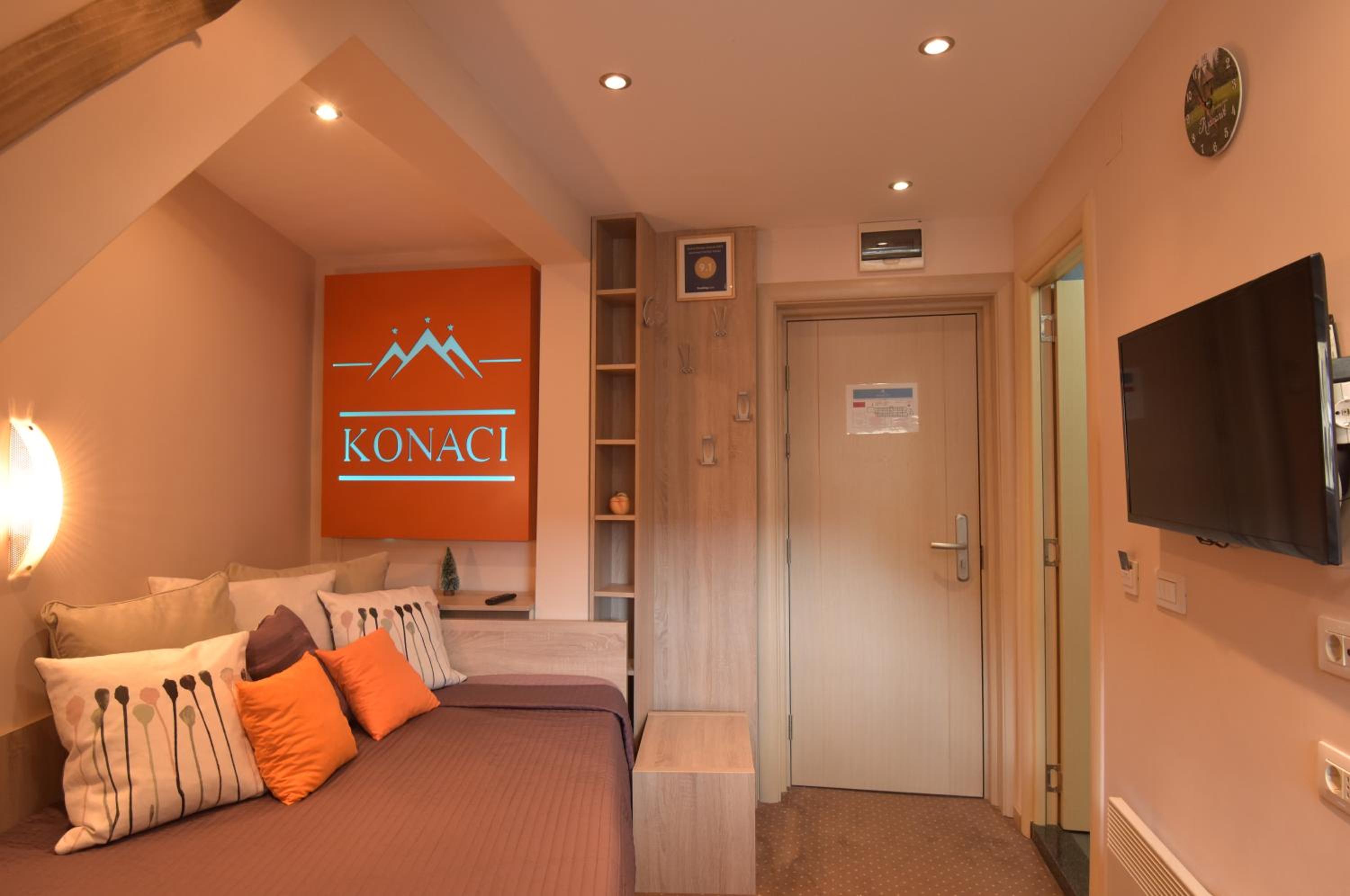 Apartment Ski Star Konaci view 4