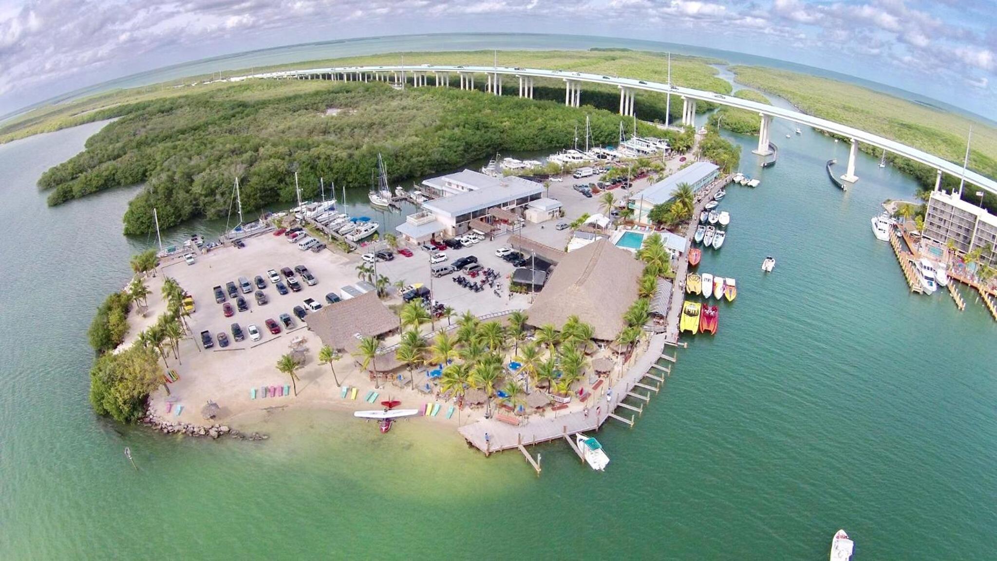 Gilbert's Resort & Marina