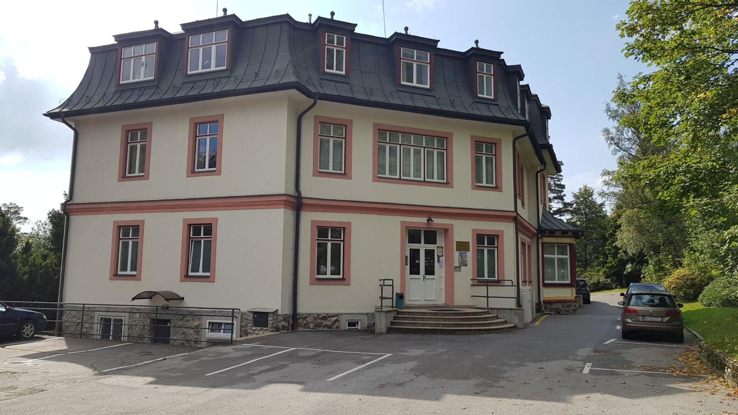 Photo 18