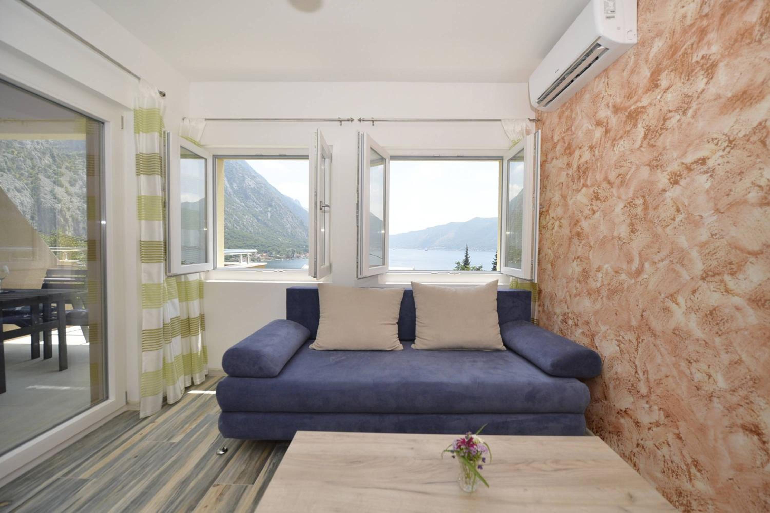 J & P Apartments Orahovac