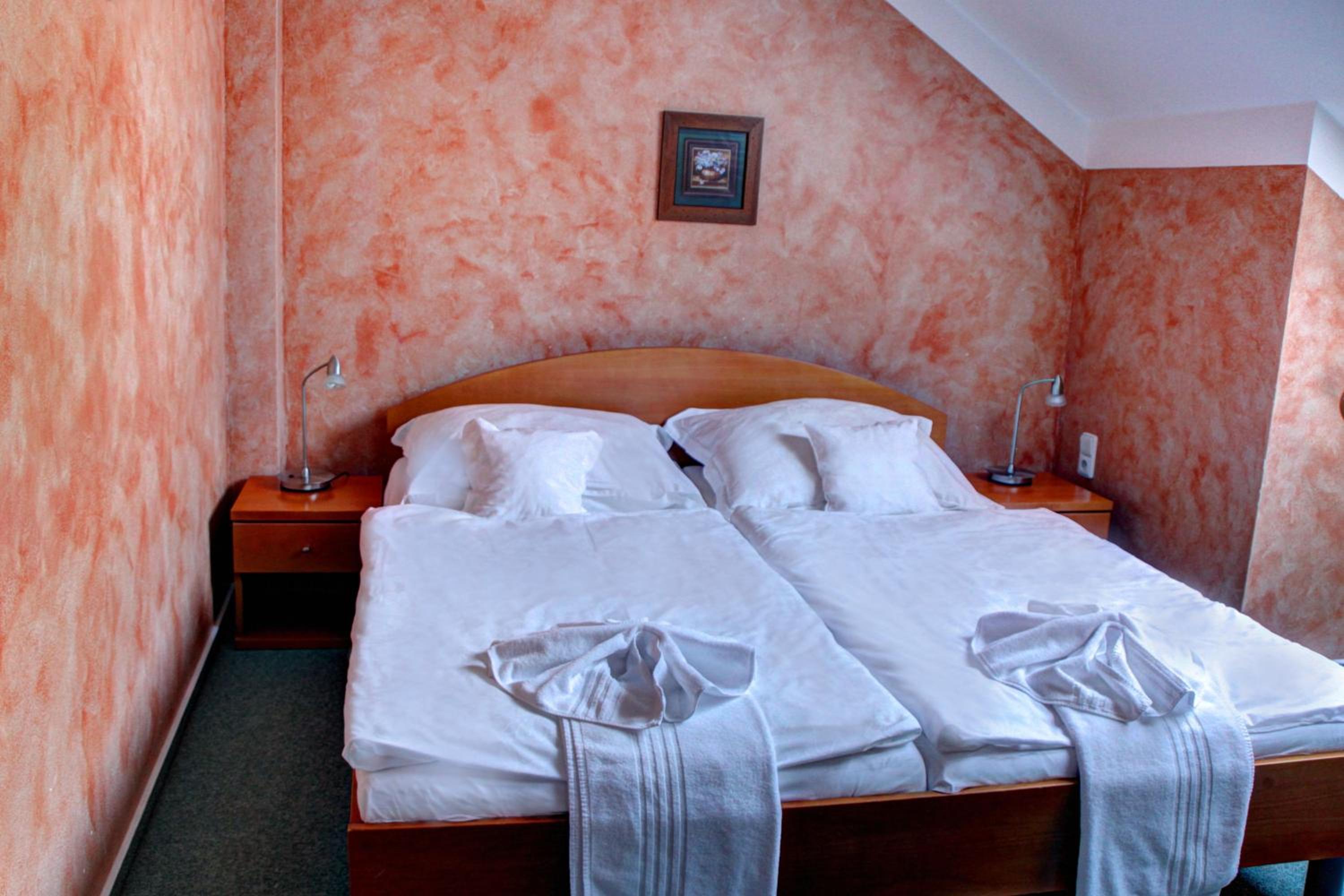 BIRDIE Pension & Wellness
