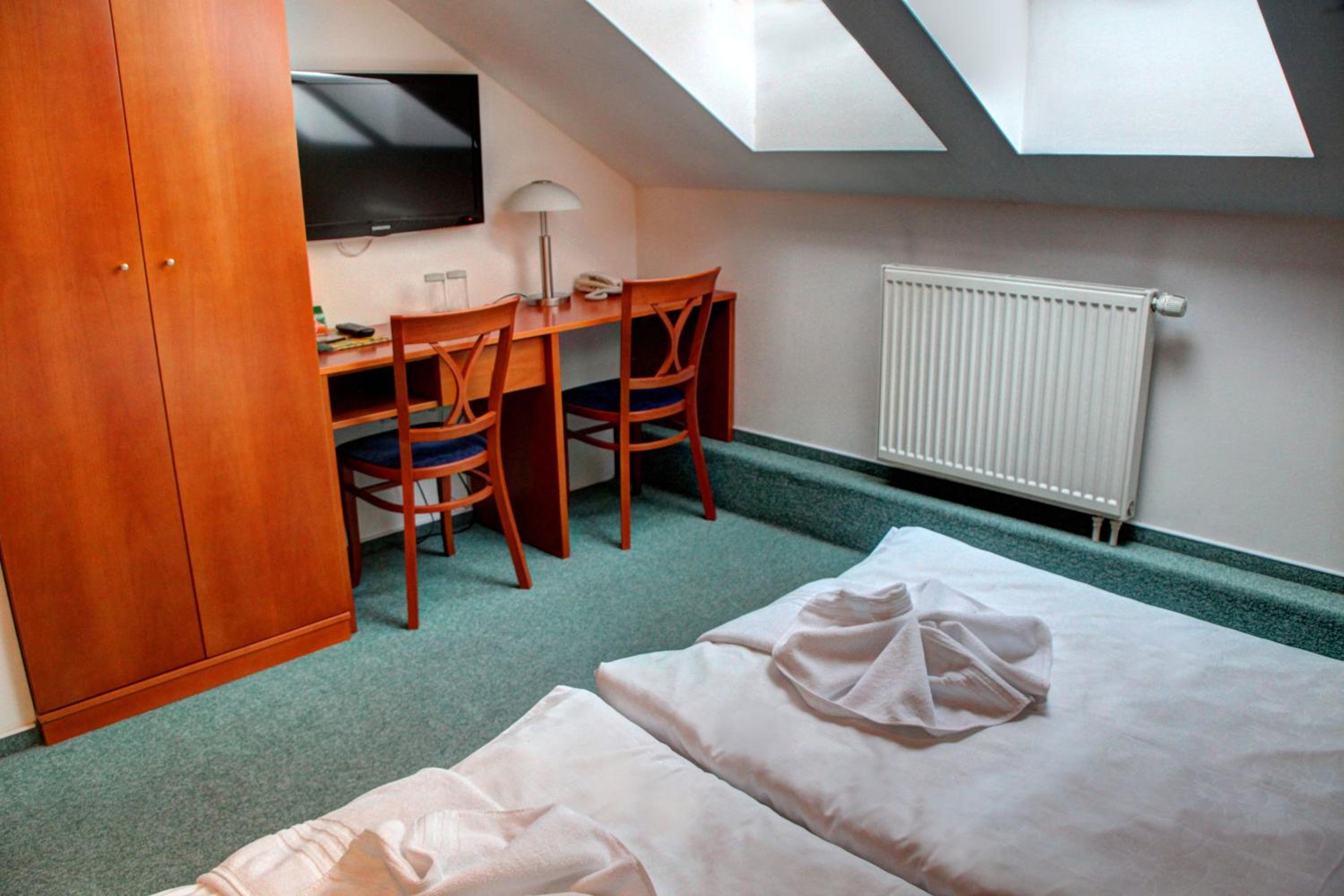 BIRDIE Pension & Wellness