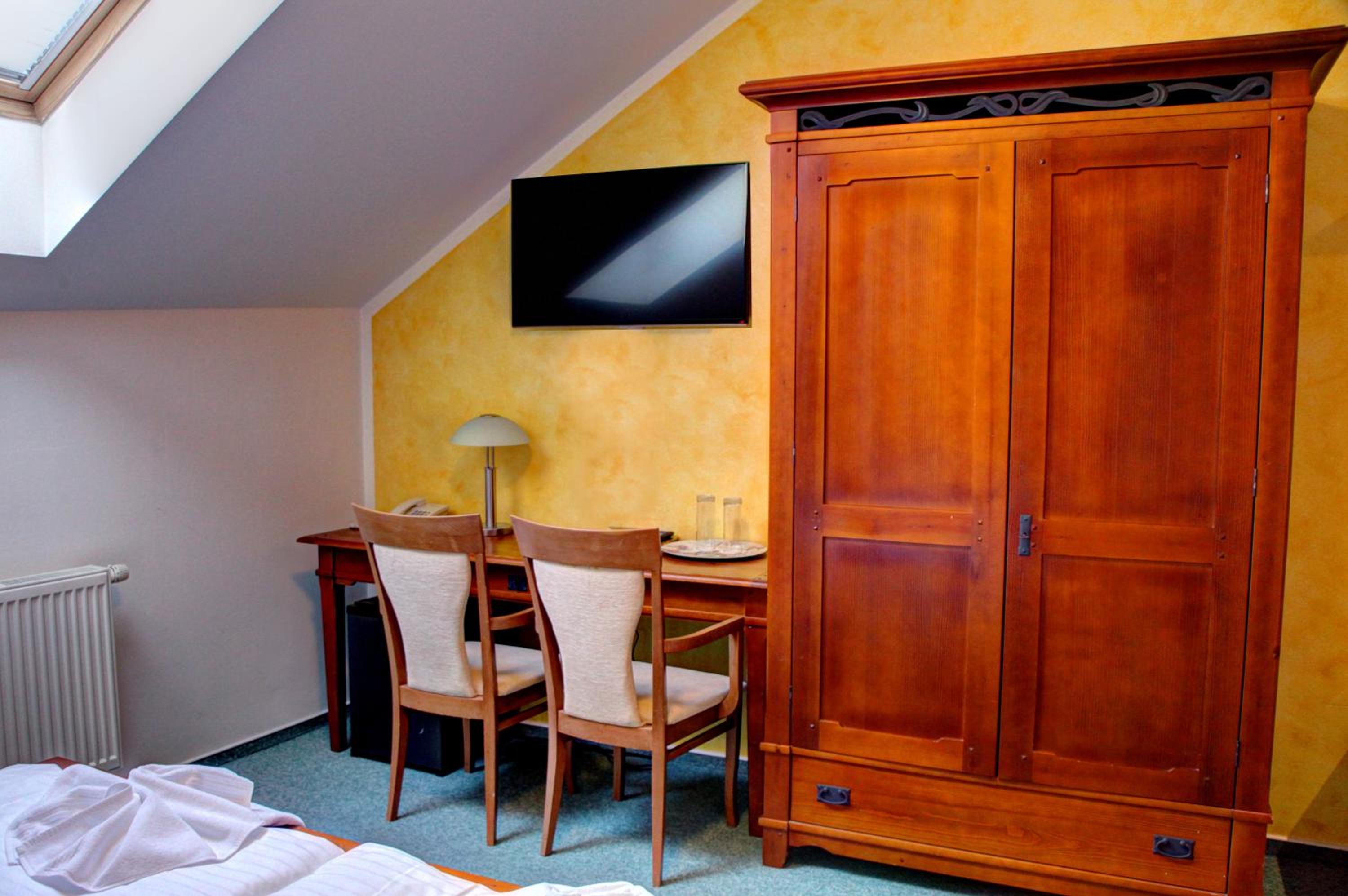 BIRDIE Pension & Wellness