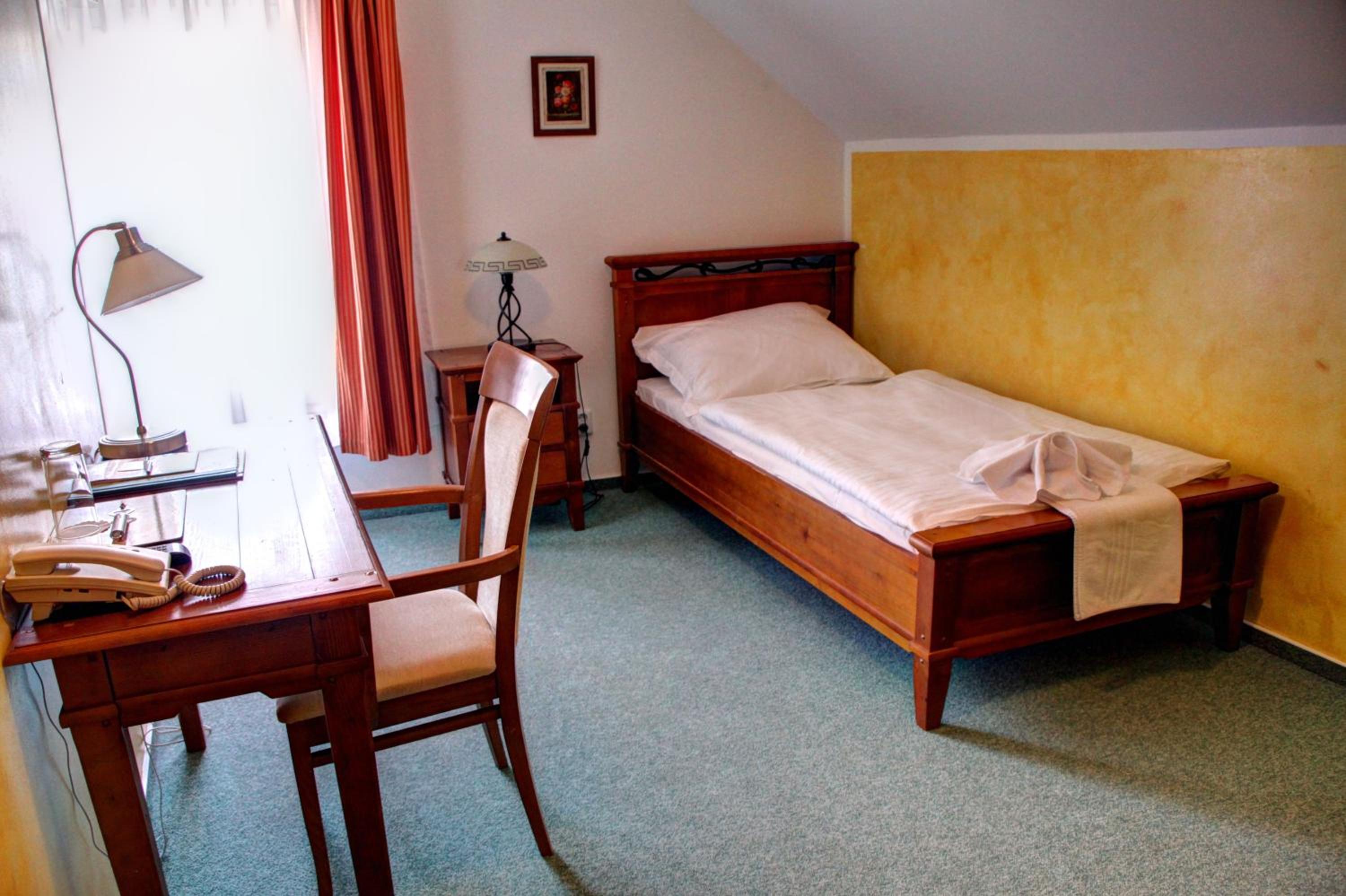 BIRDIE Pension & Wellness