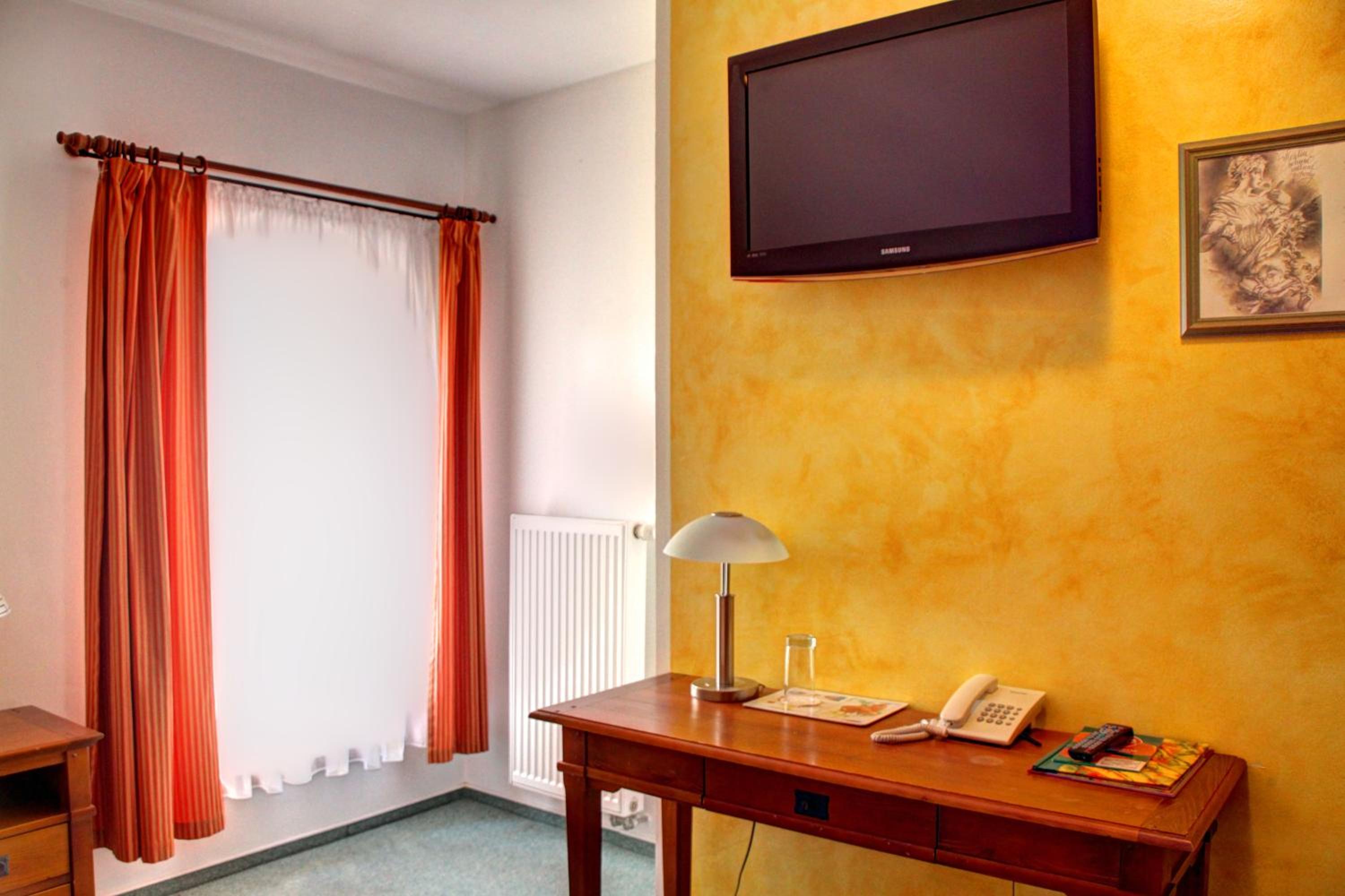 BIRDIE Pension & Wellness