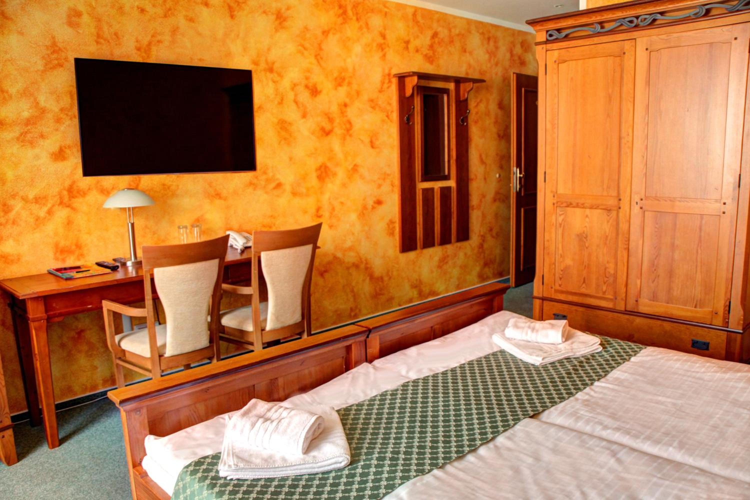 BIRDIE Pension & Wellness