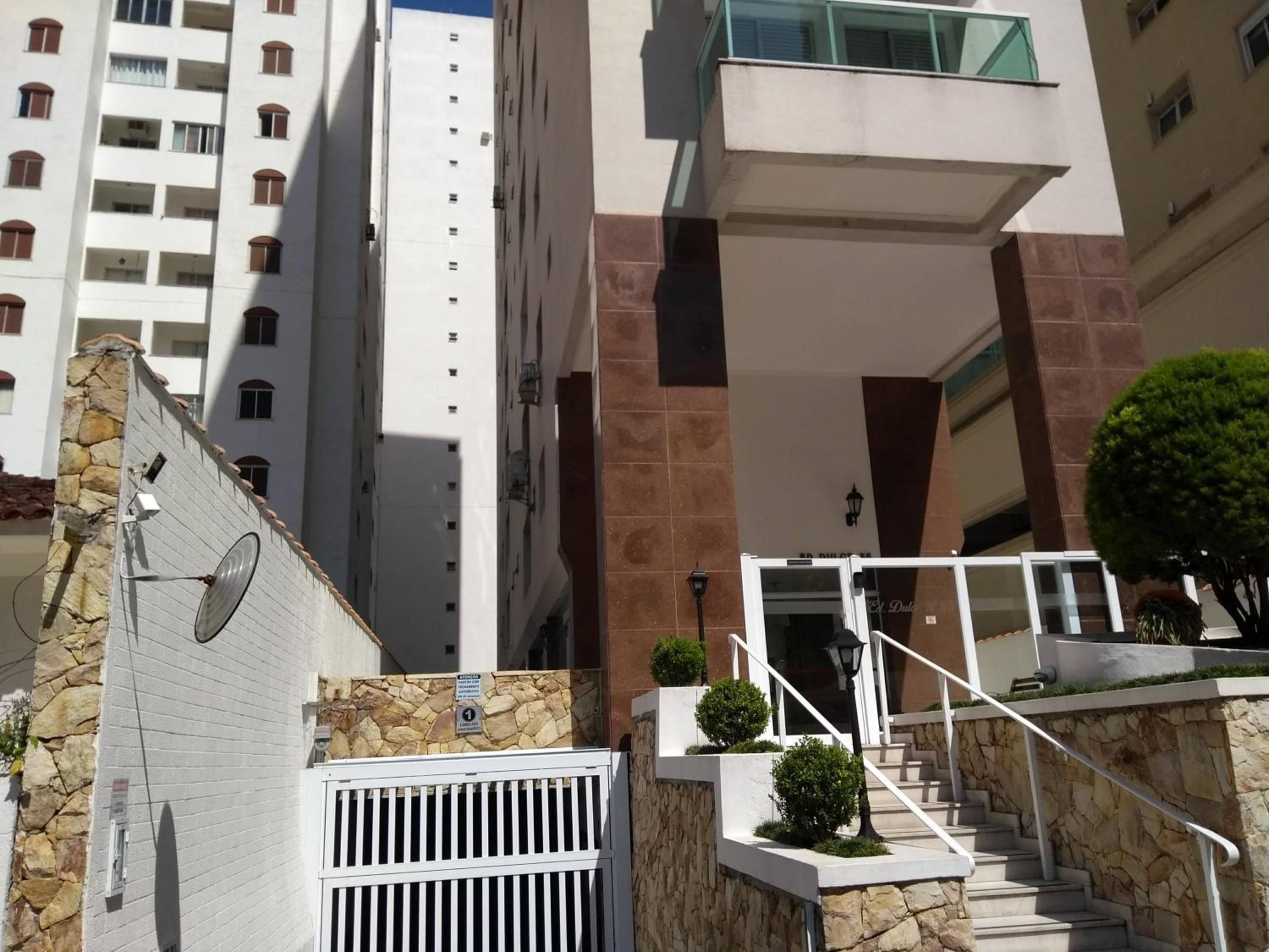 Apartamento Dulce Pitangueiras Guarujá com varanda view 5