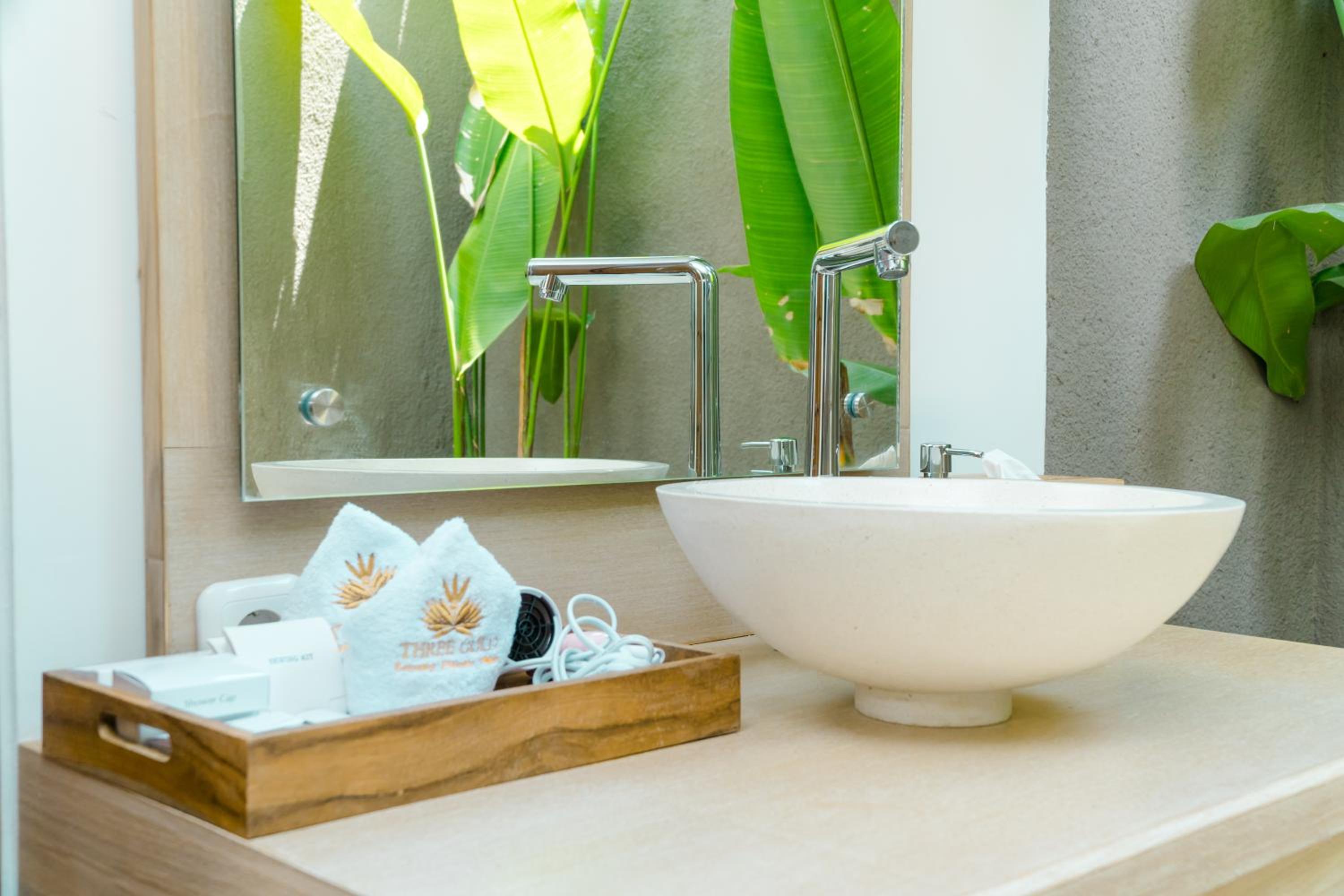 Three Gold Luxury Private Villas