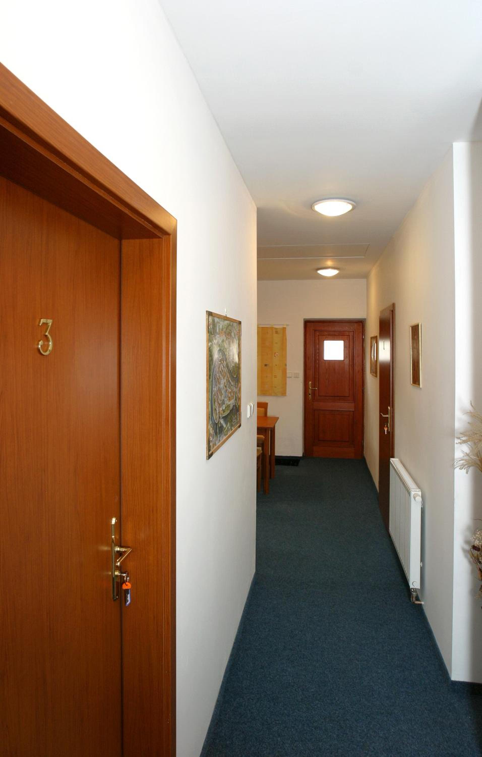 Pension Oto