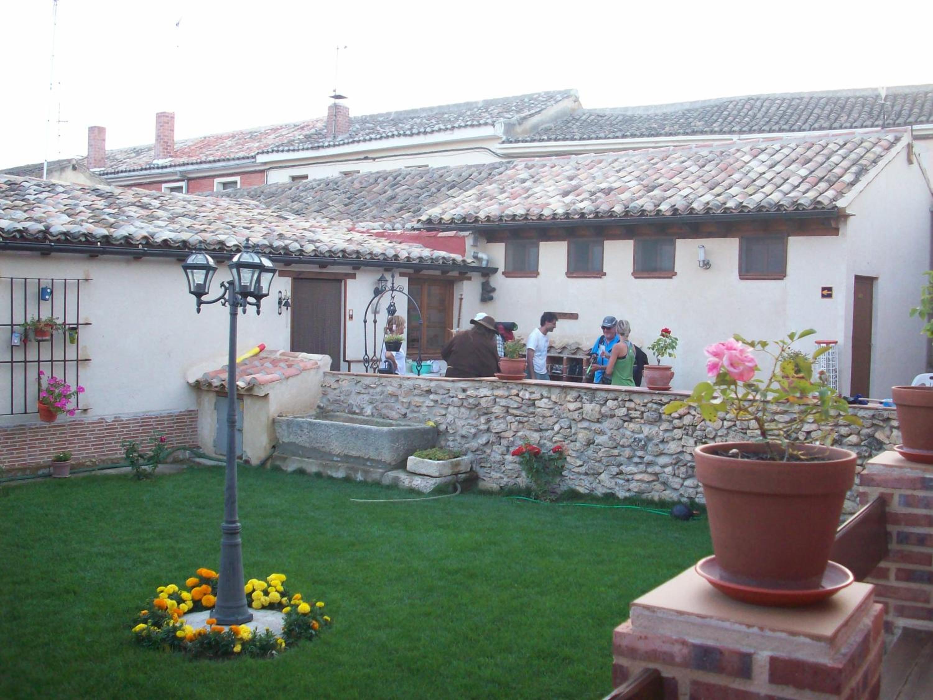 Photo 19