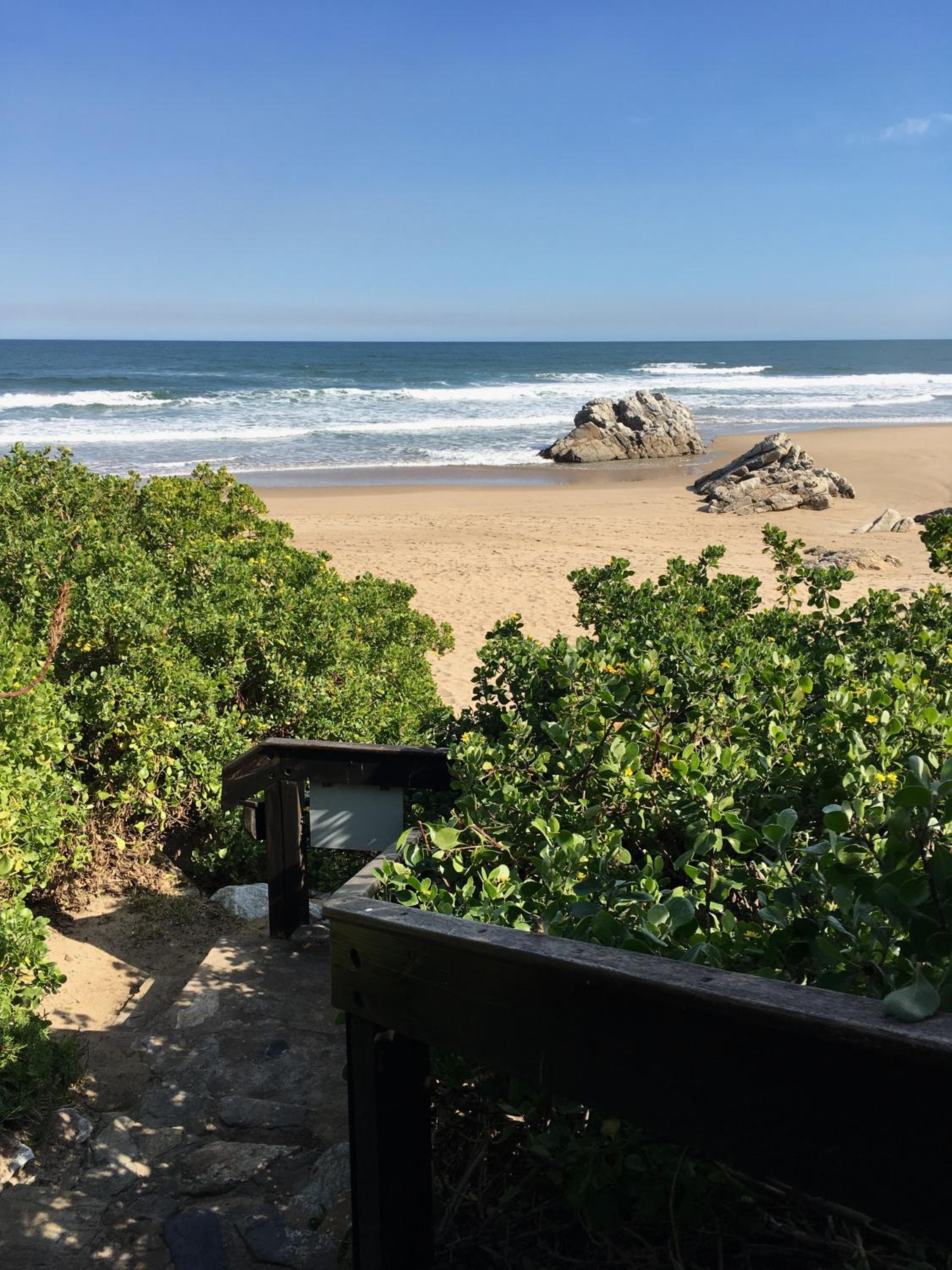 Far Niente Beachfront Guesthouse view 5