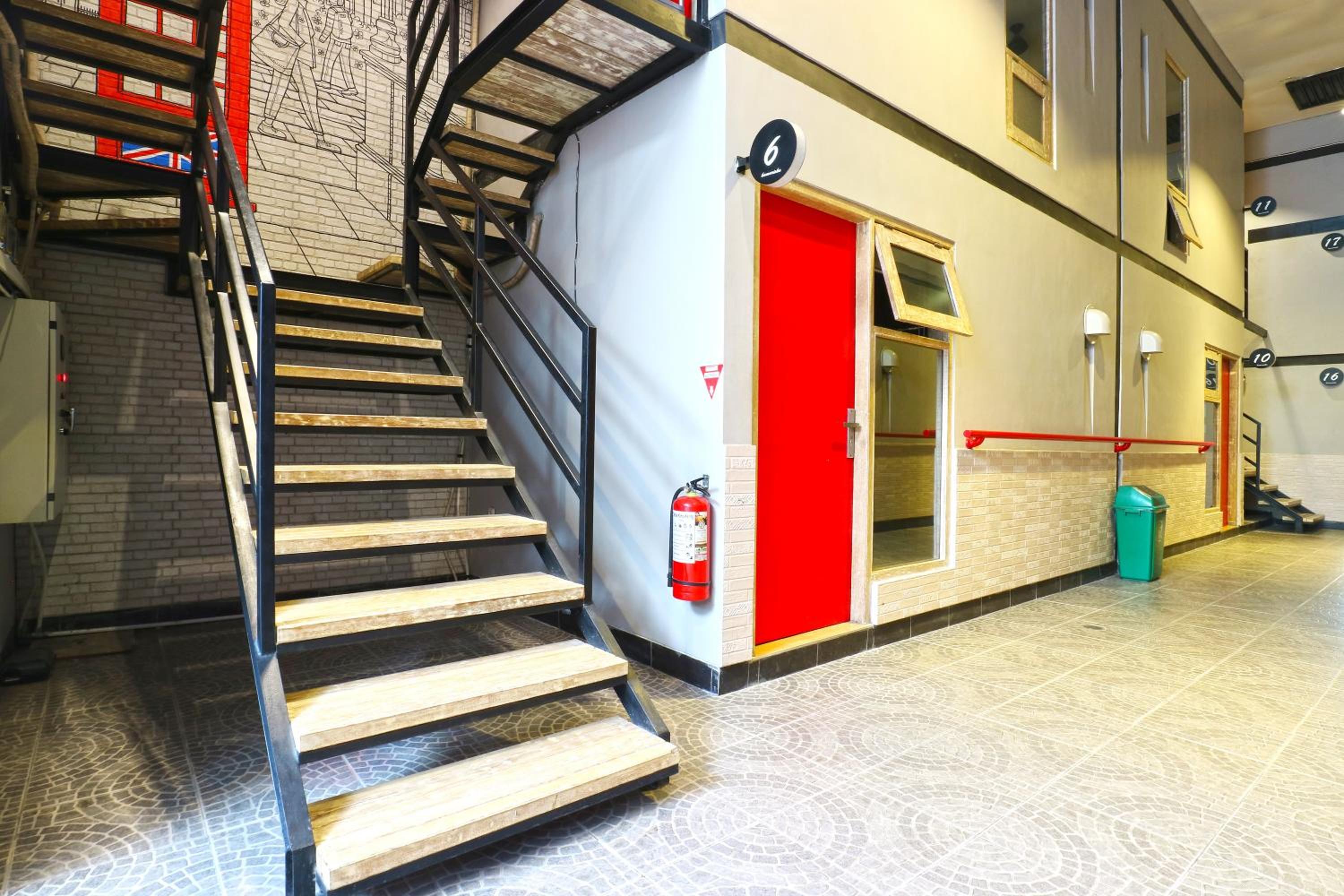 Kamariska Hostel