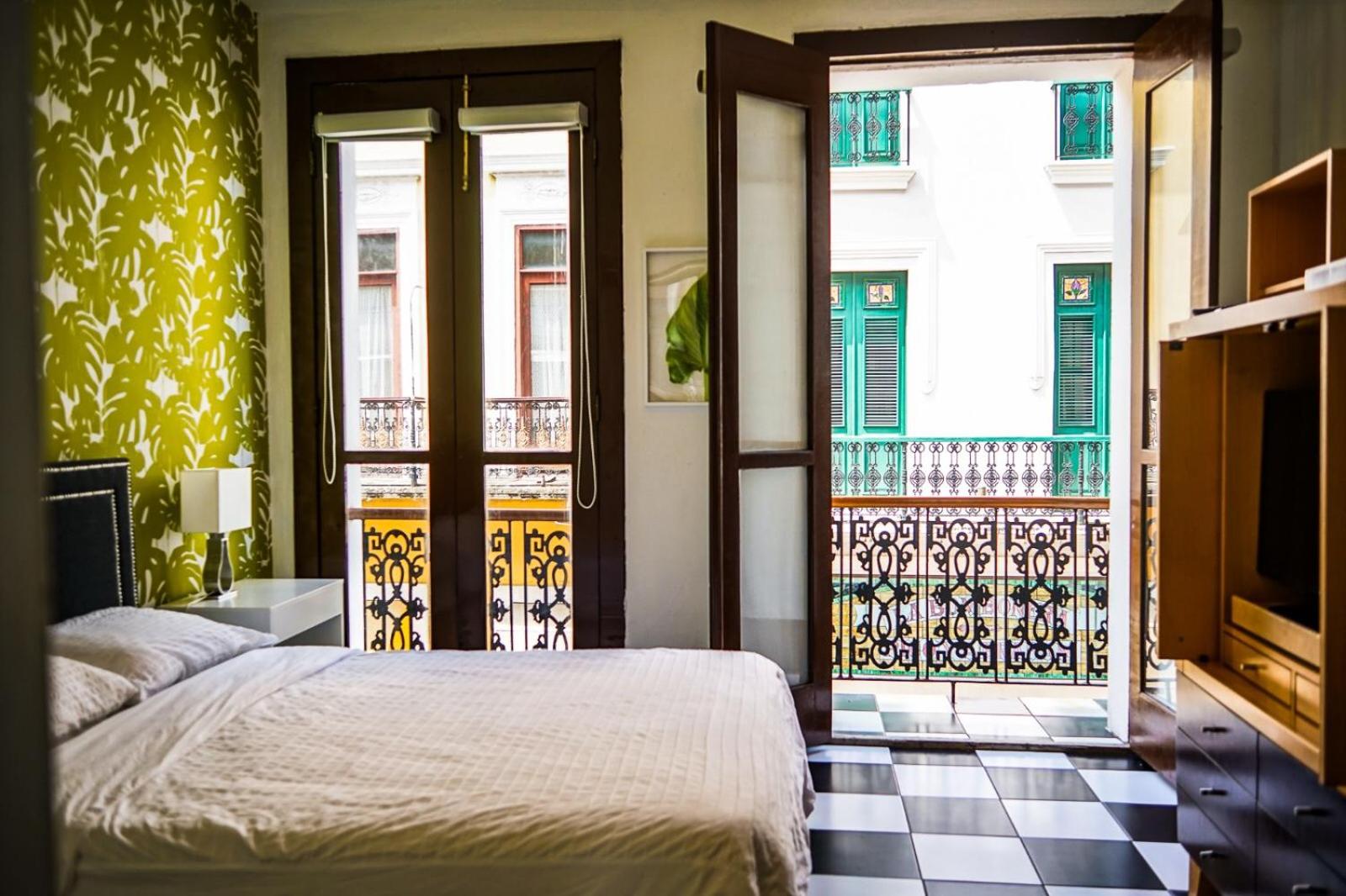 Navona Studios - Property Image 84