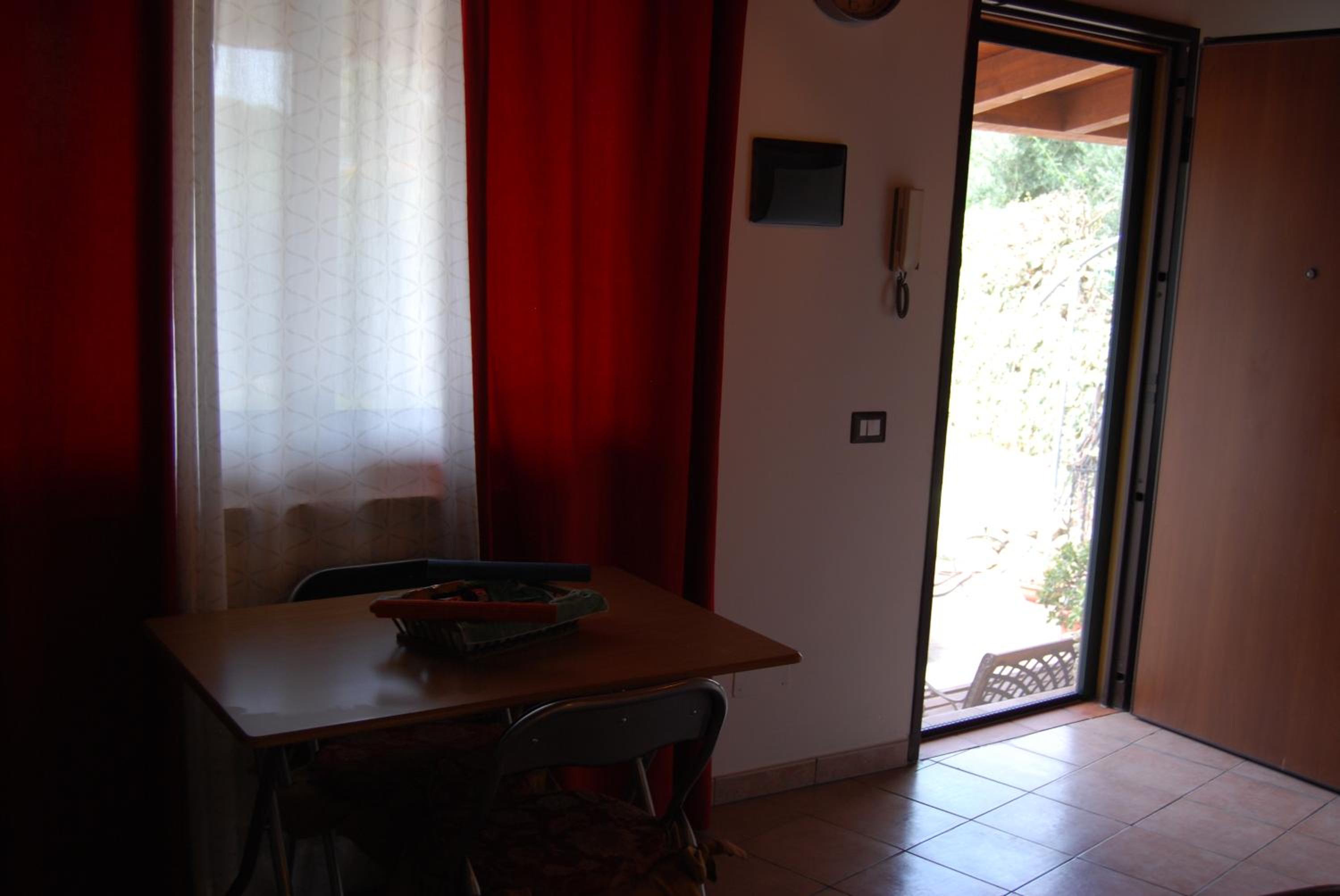 Photo 32