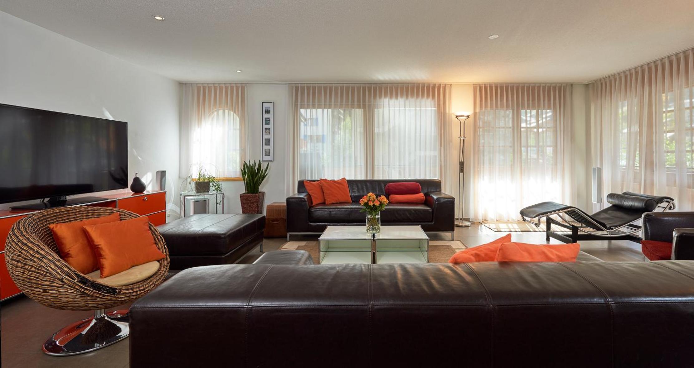 Haus Bor view 3