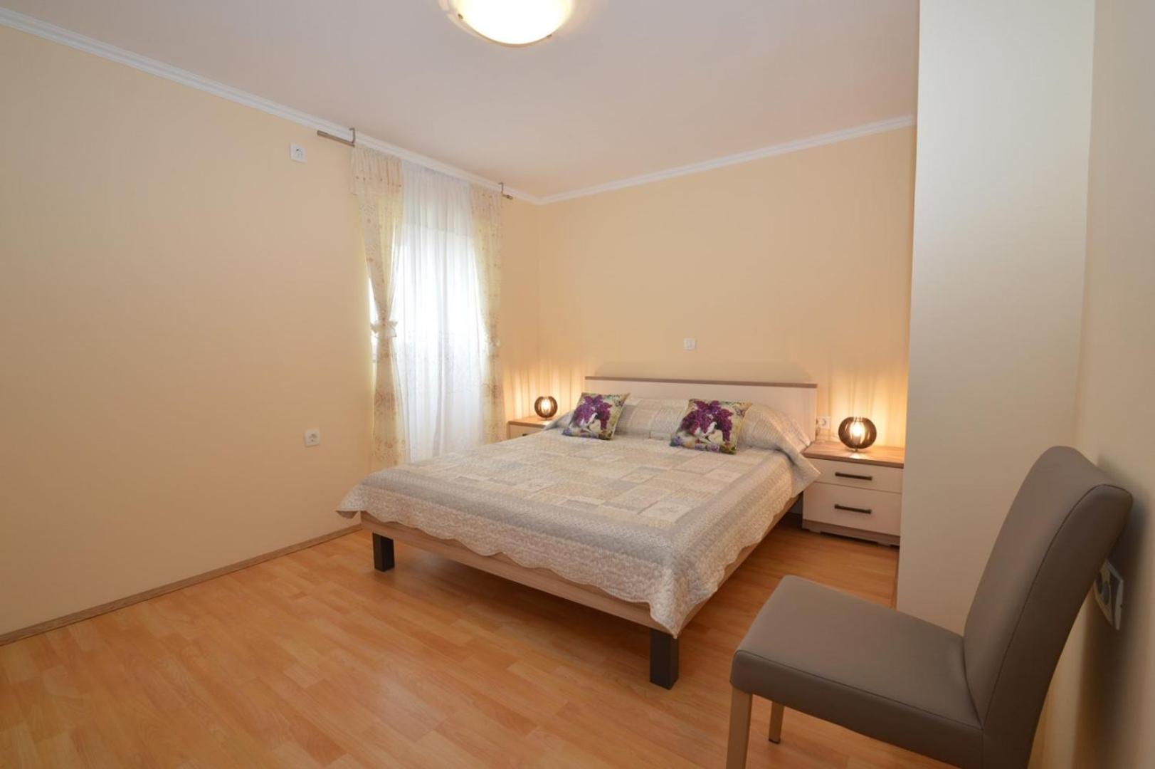 Apartment Hrasta view 5