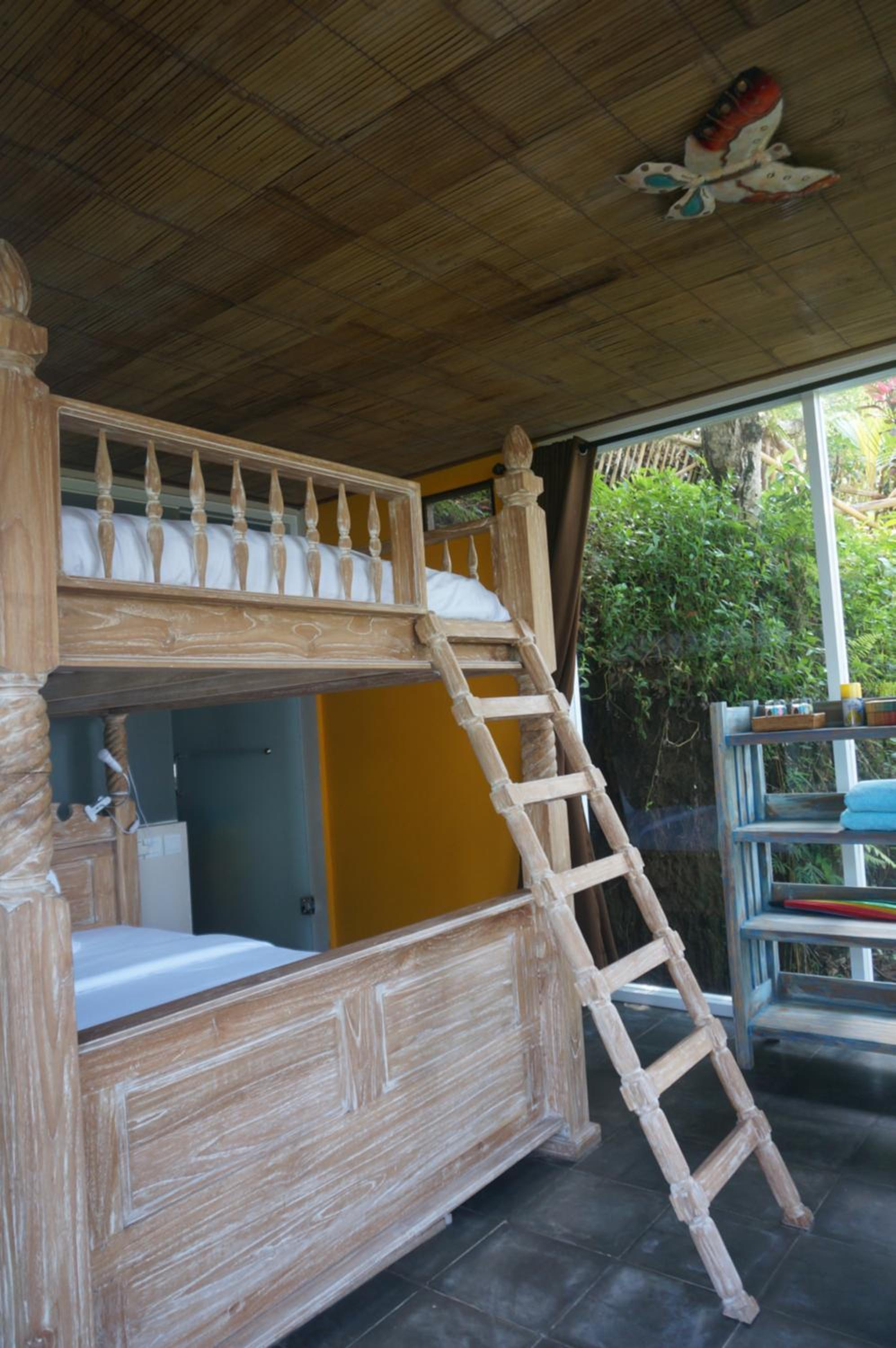 Photo 46