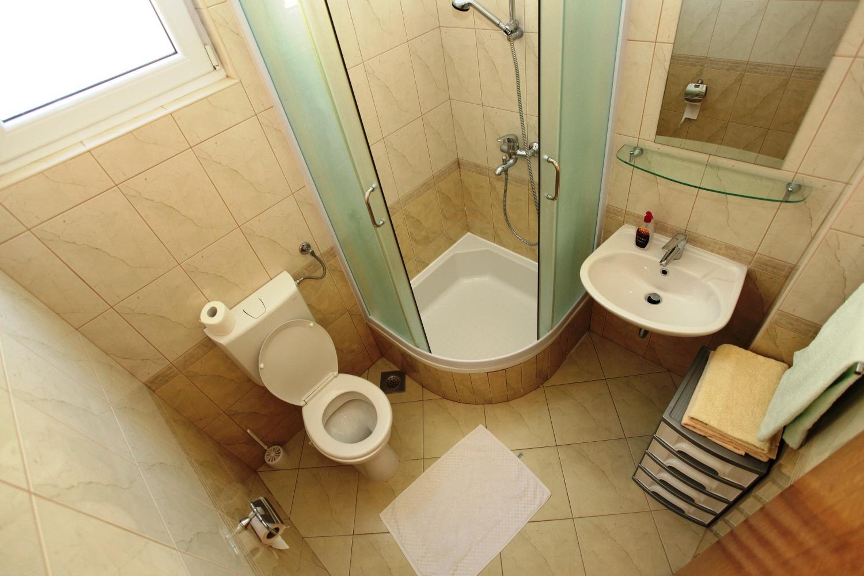Apartments Akmadzic