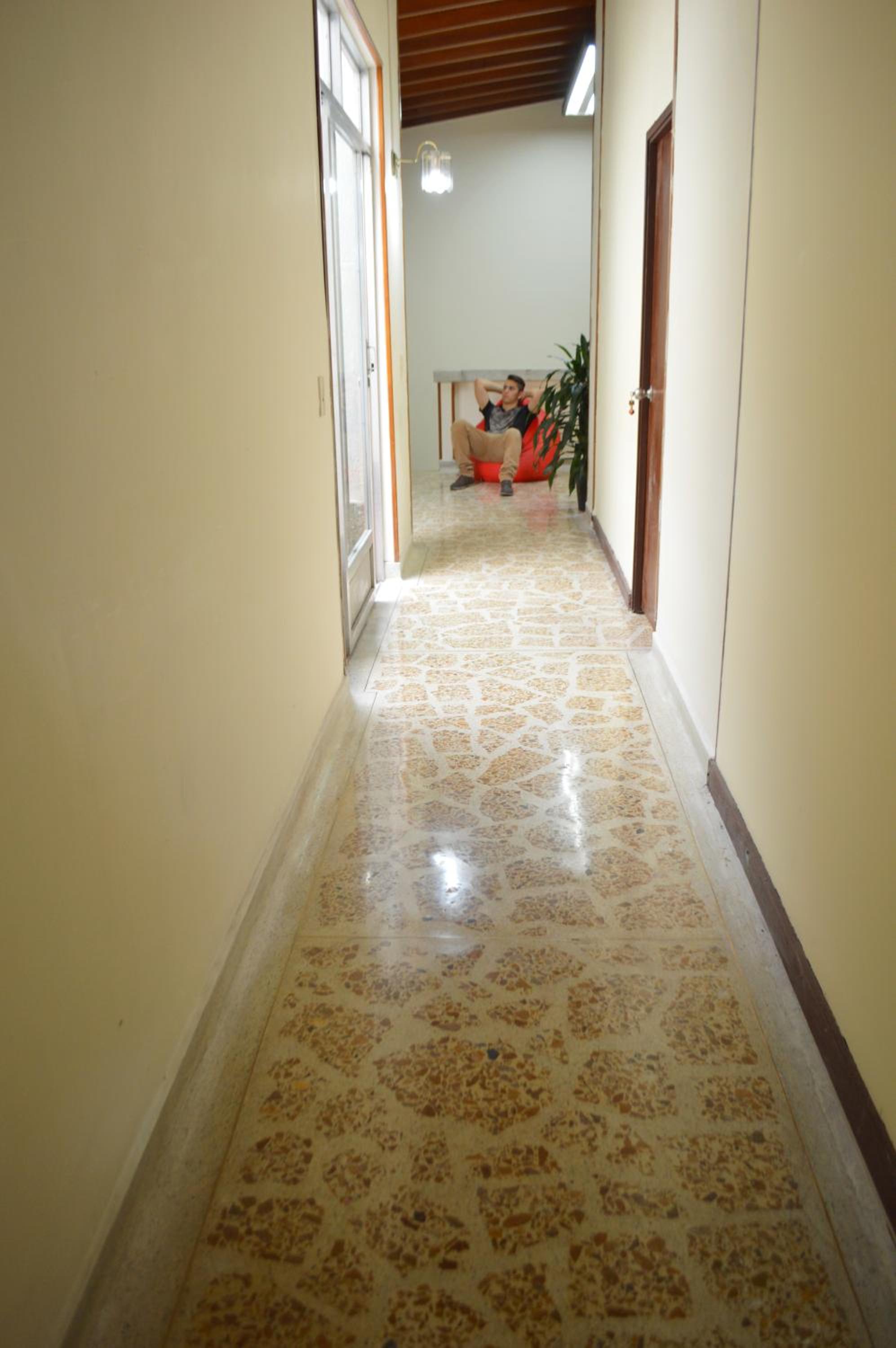 Buntes House-Casa Hotel Laureles-Estadio view 5