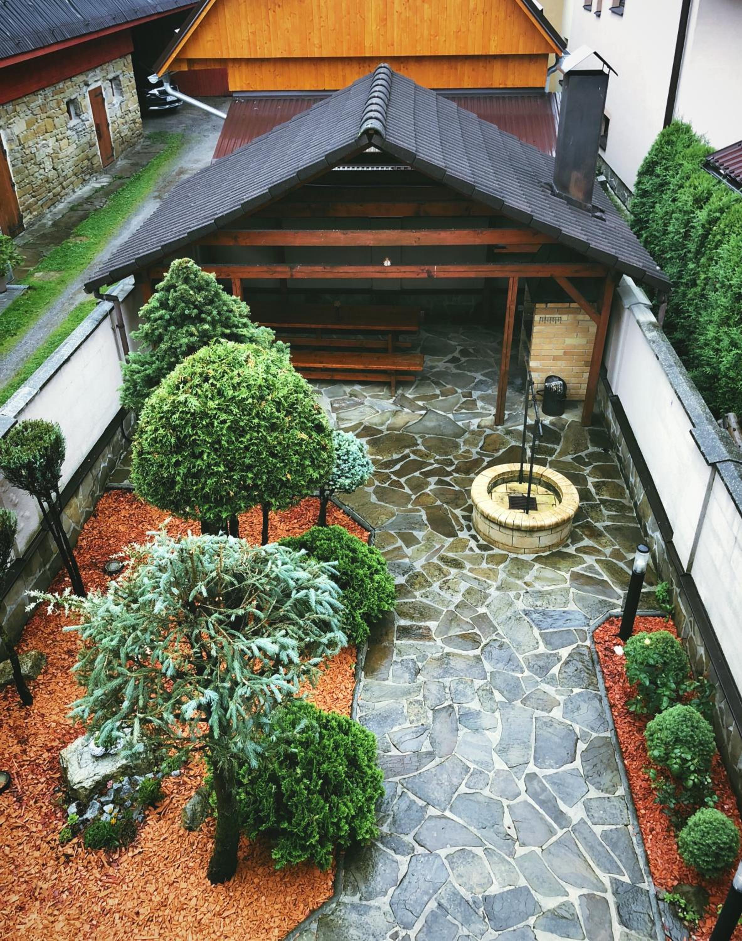 Photo 25