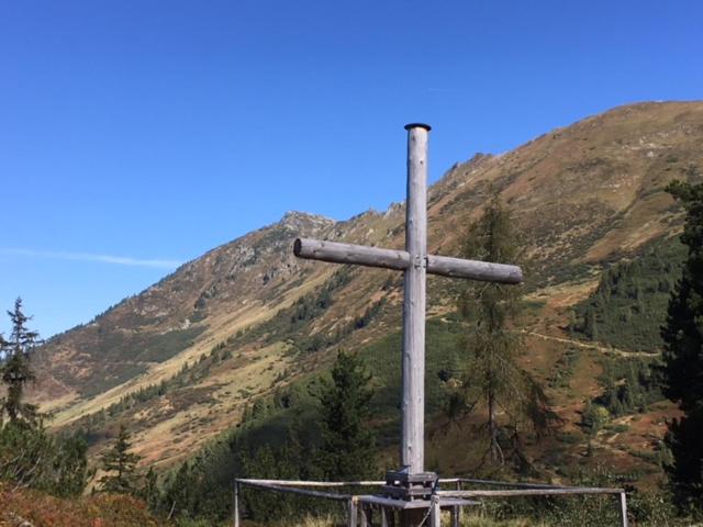 Photo 33