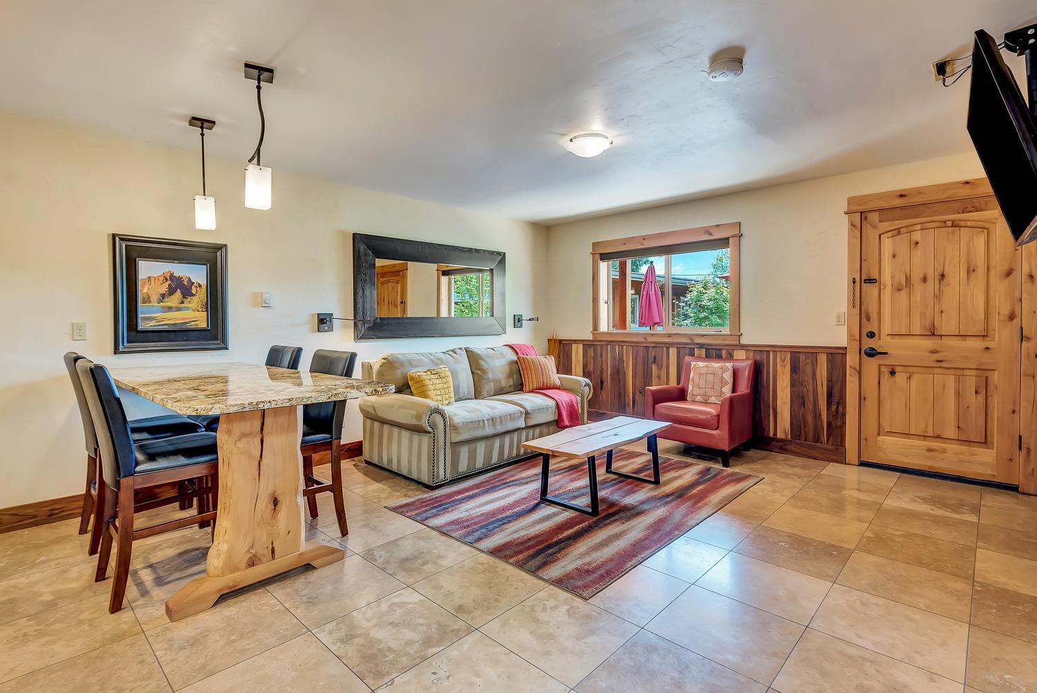 Wall Street Suites
