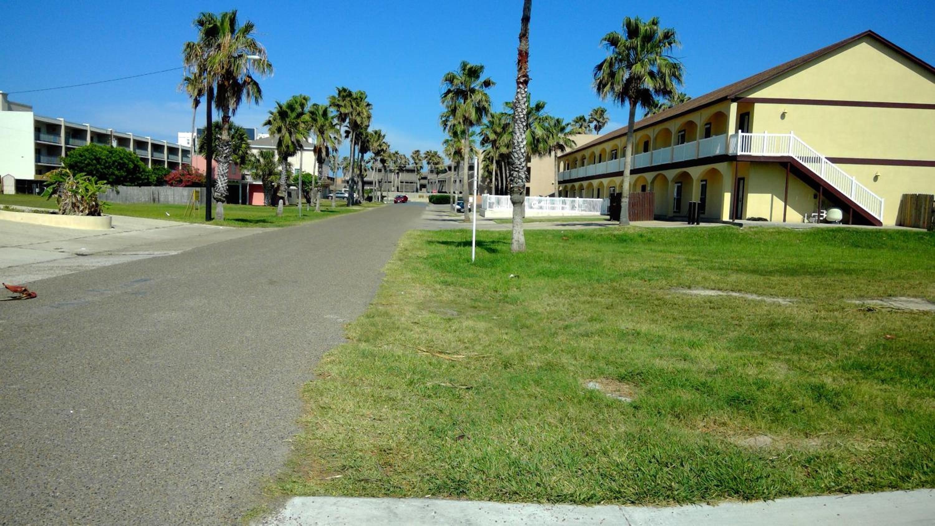 107 Pike on Oceanside view 3