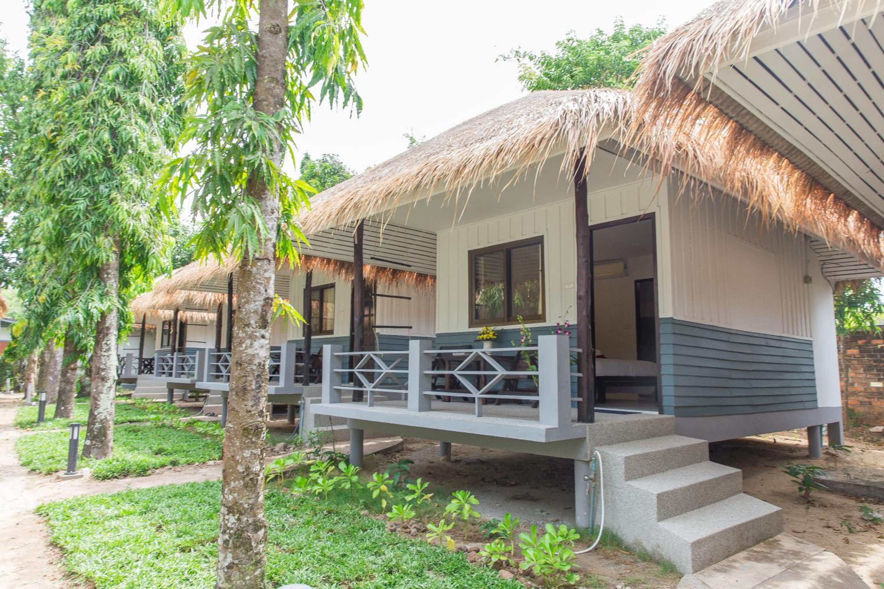 Hotel Adarin Beach Resort