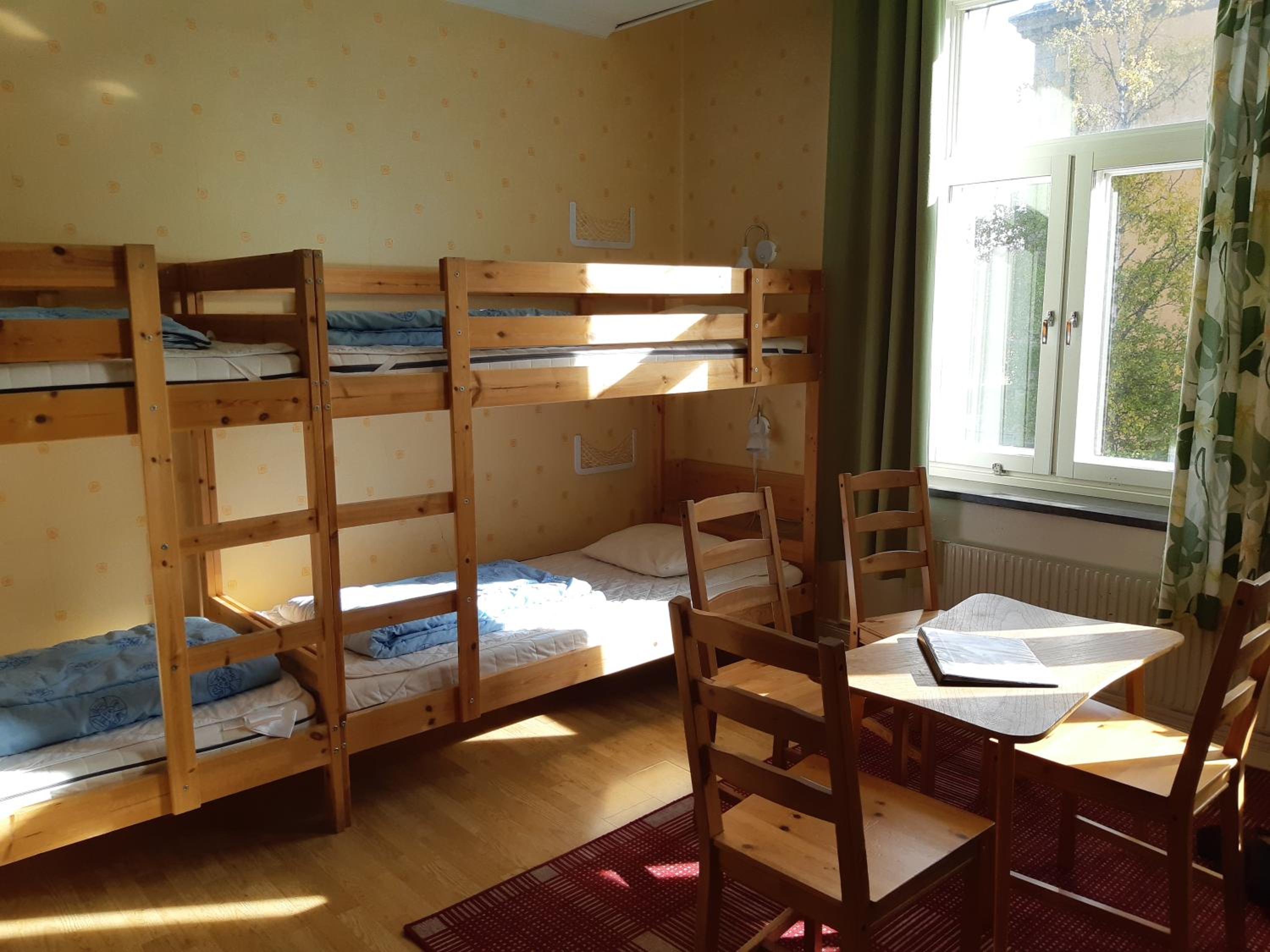 Photo 8